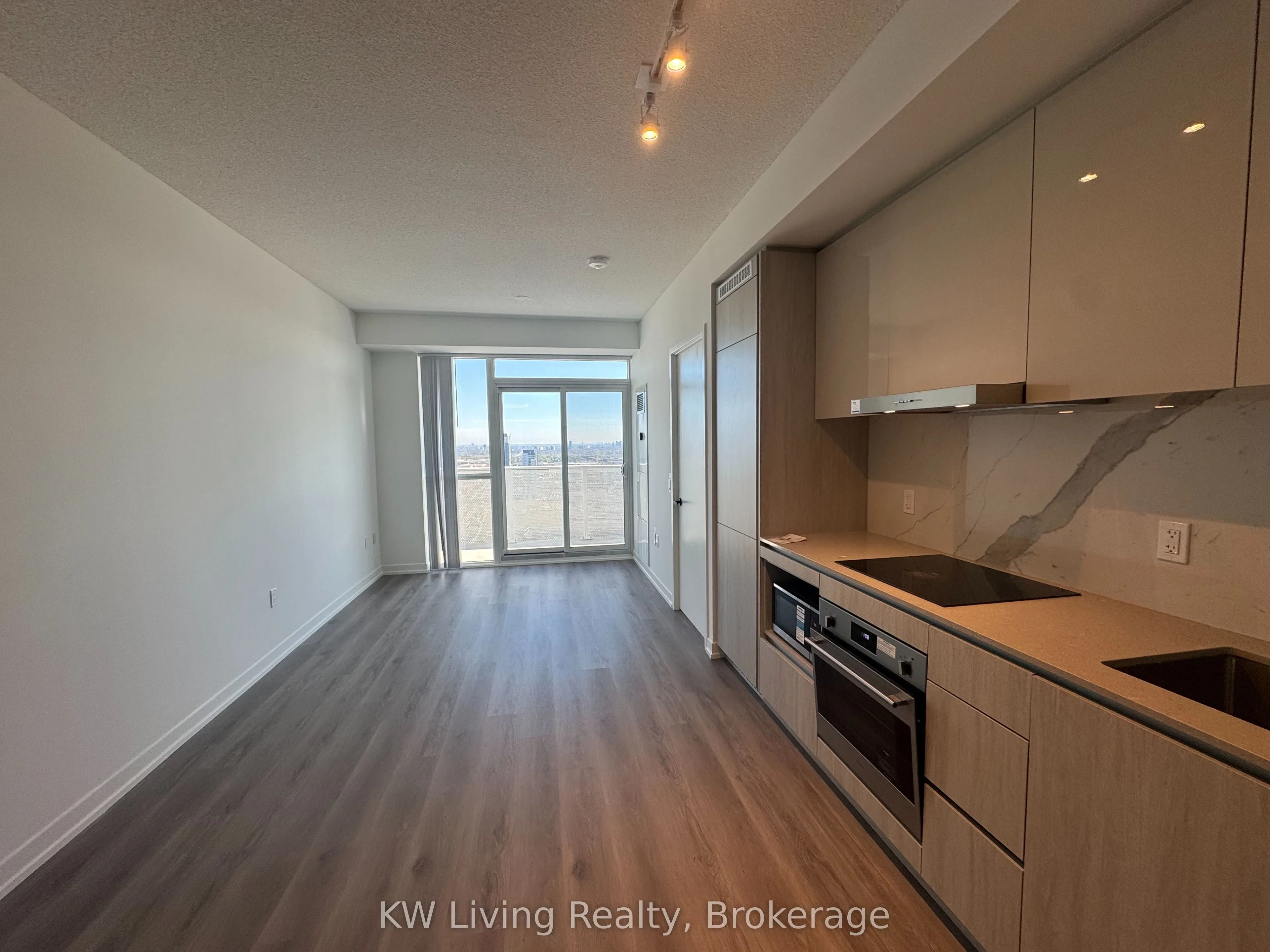 28 Interchange Way, #4506