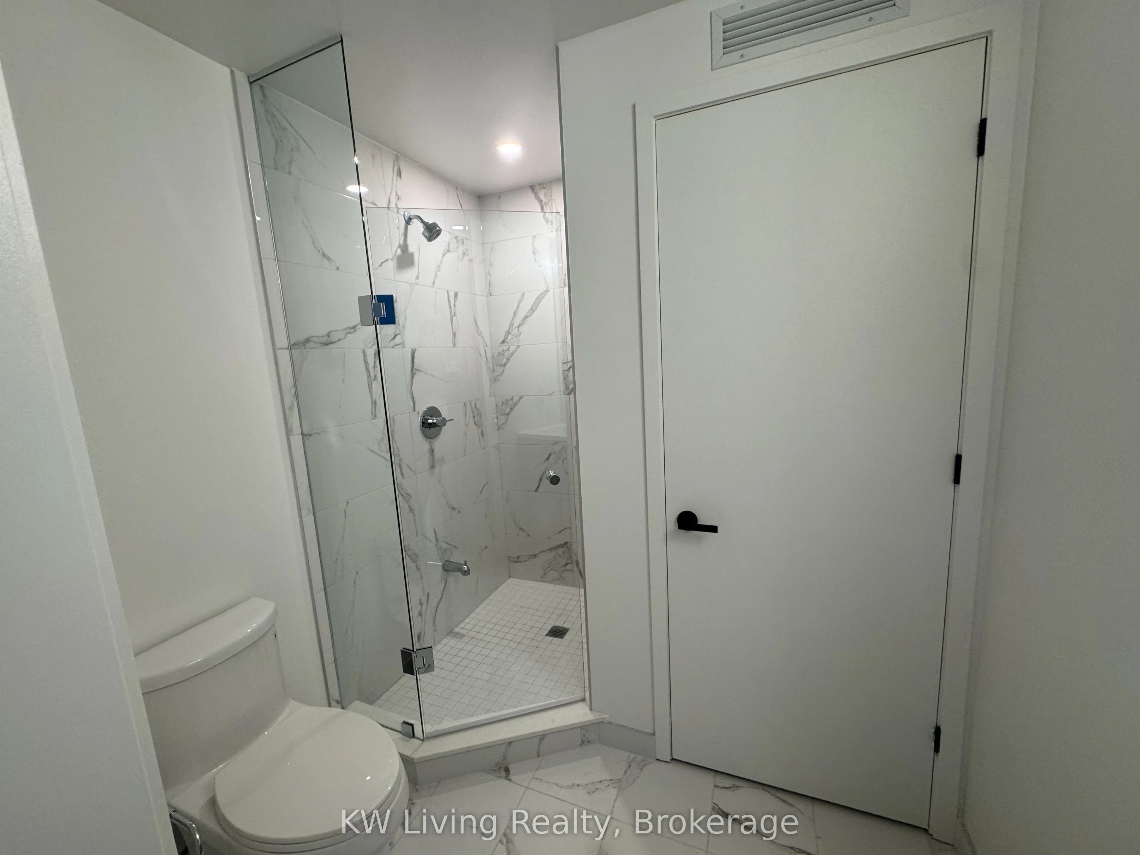 28 Interchange Way, #4506
