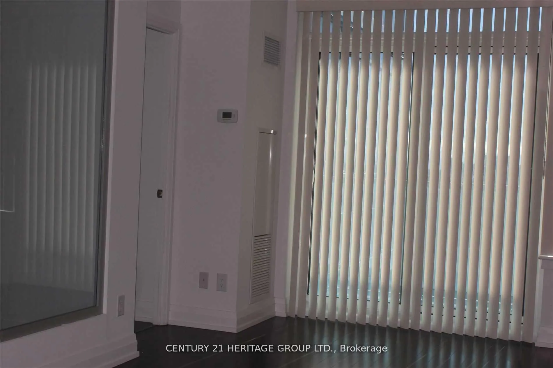 7167 Yonge Street, #721