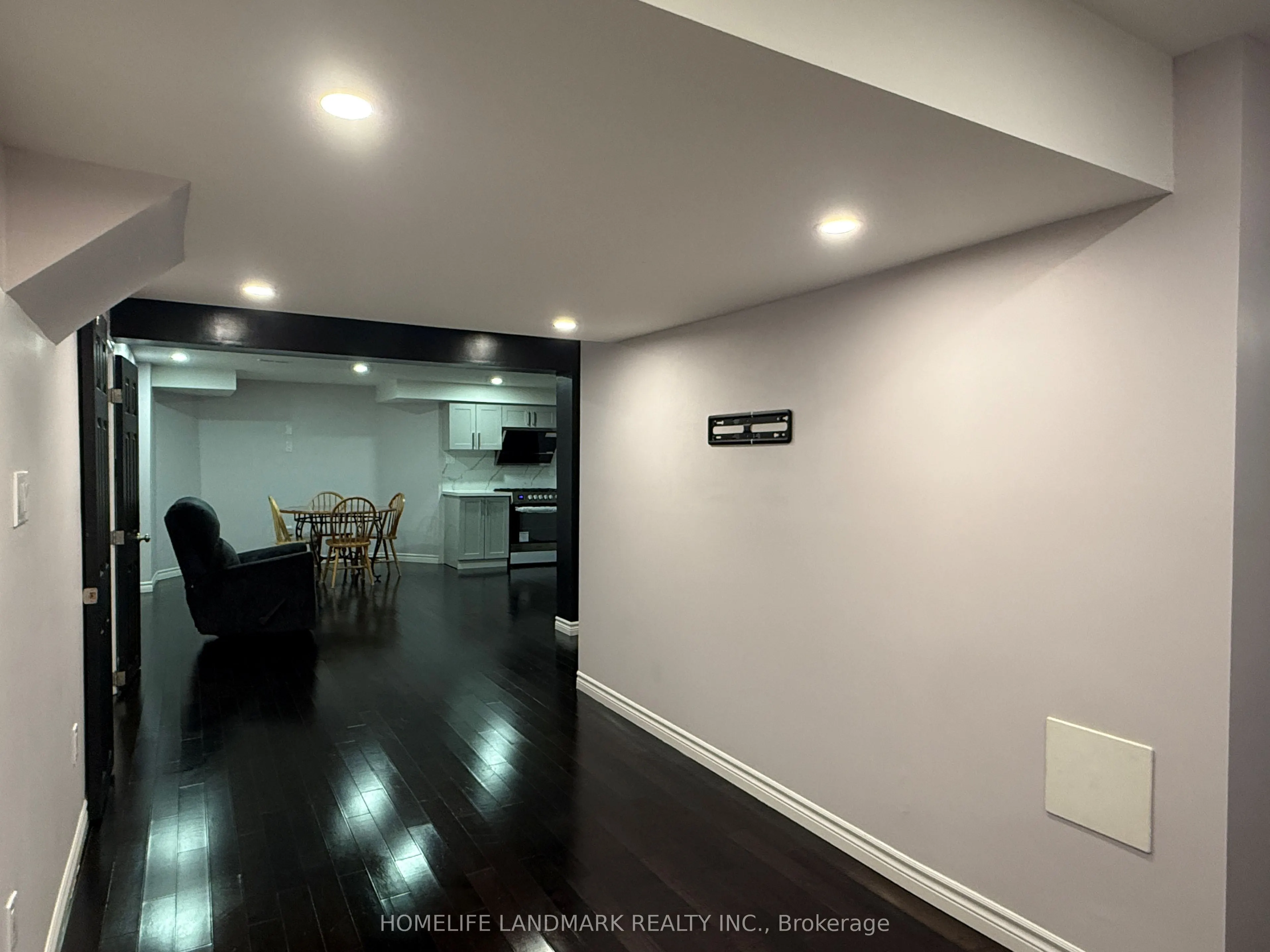3 Caprara Crescent, #BSMT