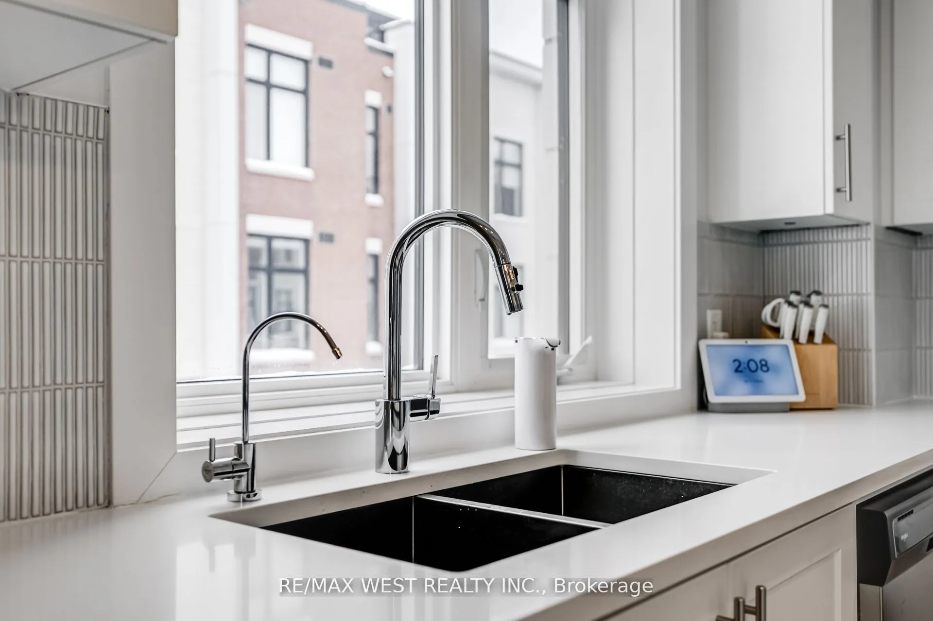 9570 Islington Avenue, #223