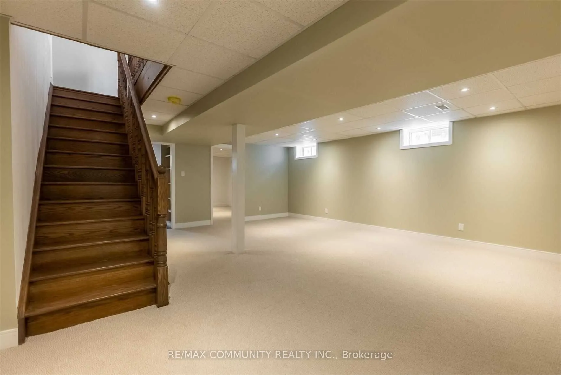 5 Pollock Avenue