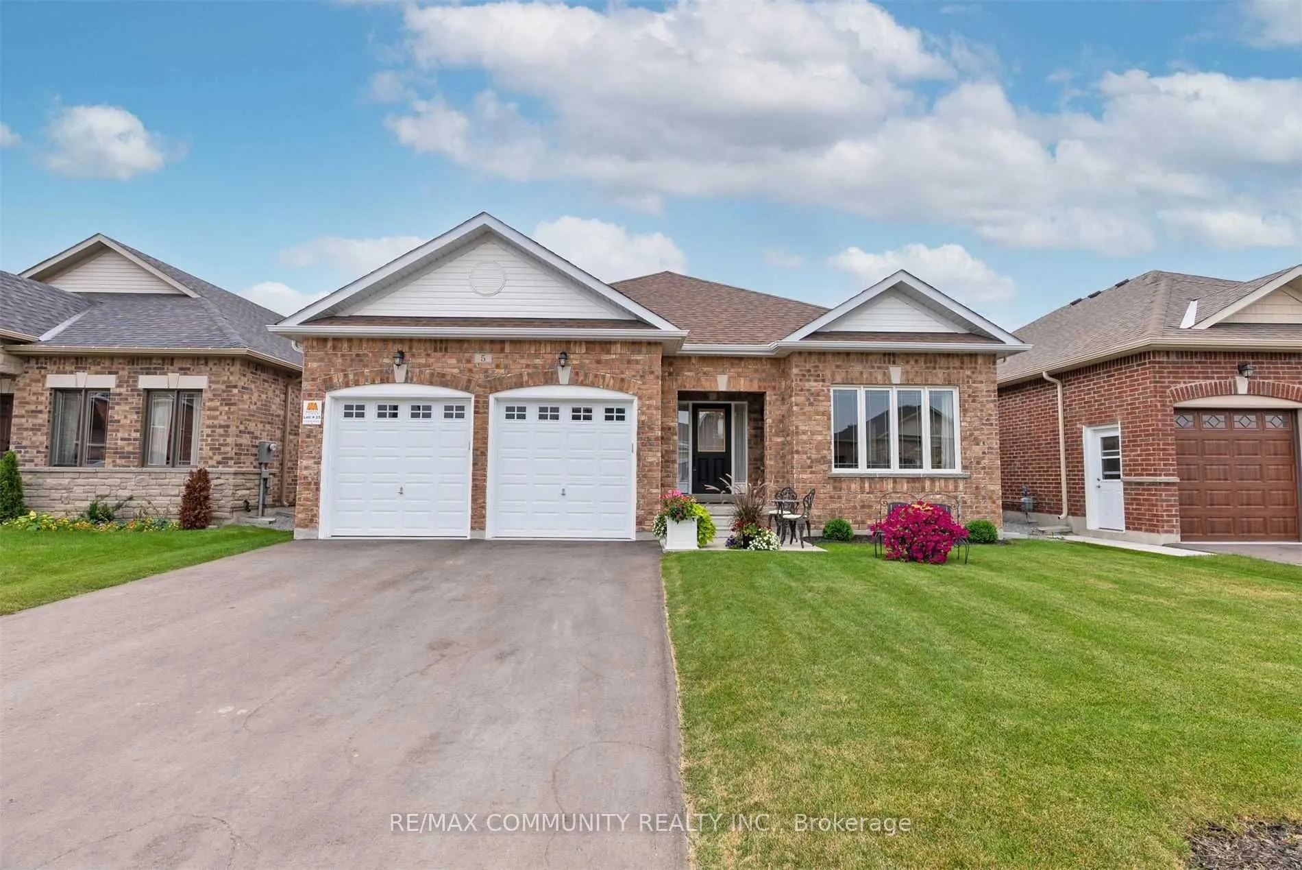 5 Pollock Avenue