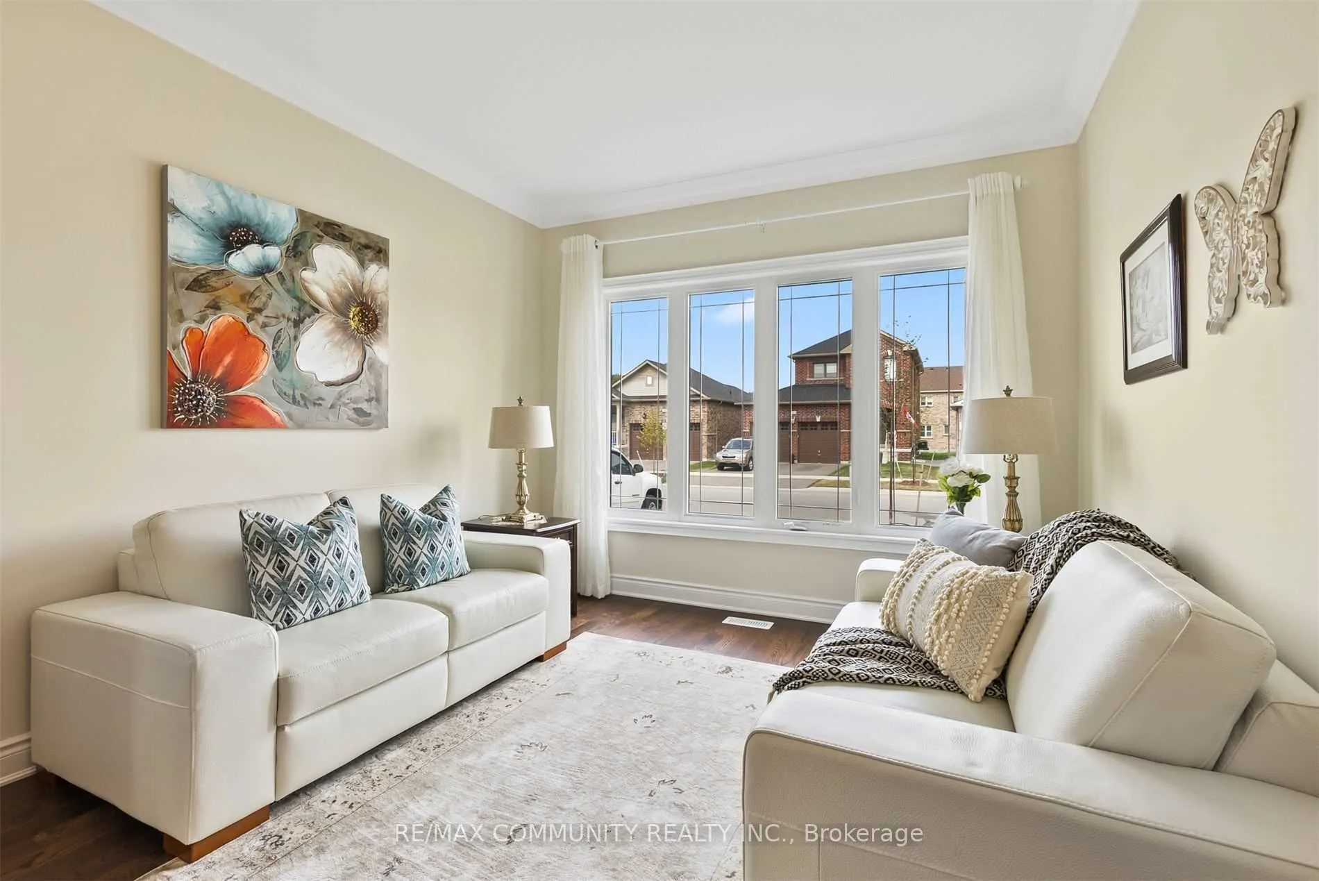 5 Pollock Avenue