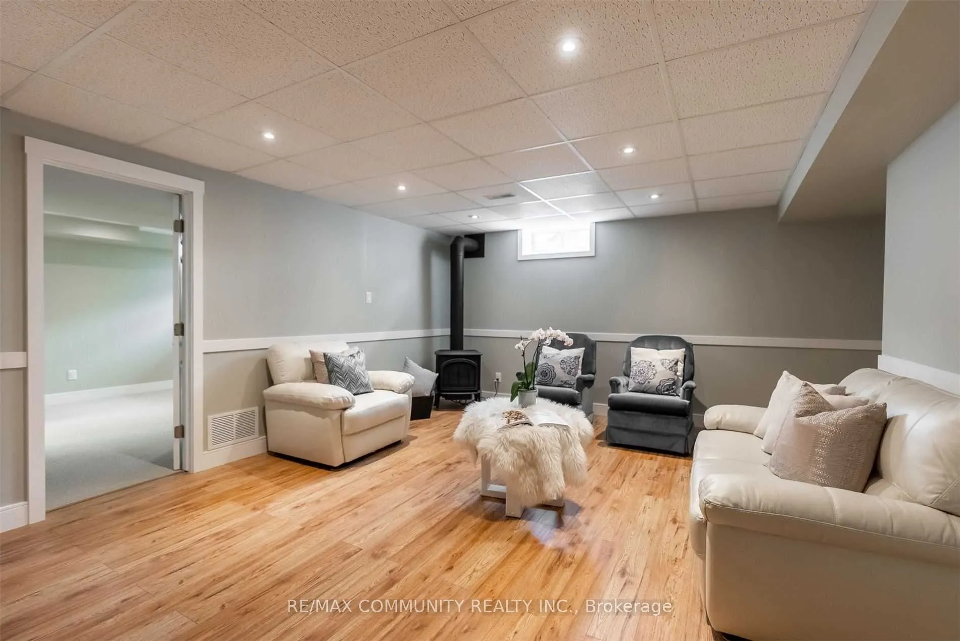 5 Pollock Avenue