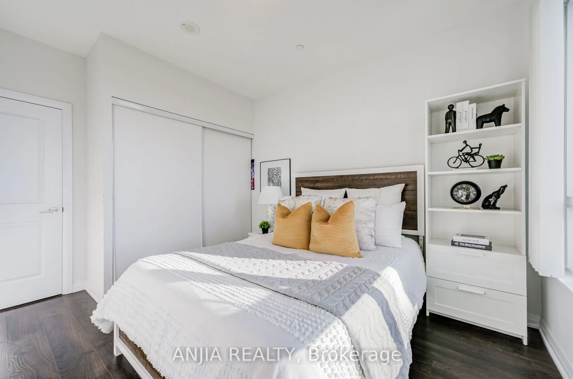 9560 Markham Road, #810