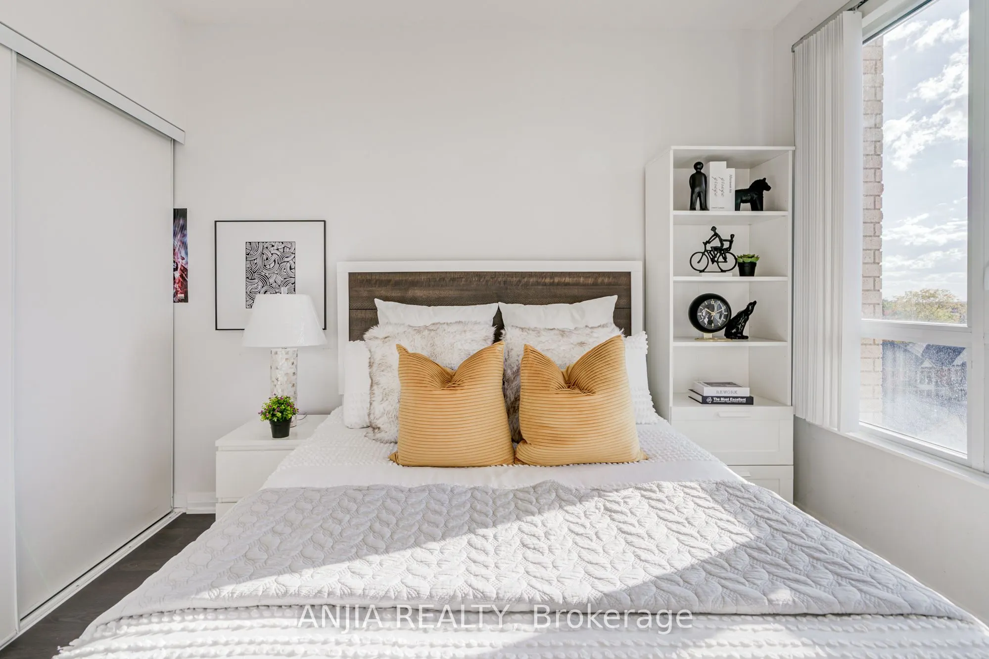 9560 Markham Road, #810