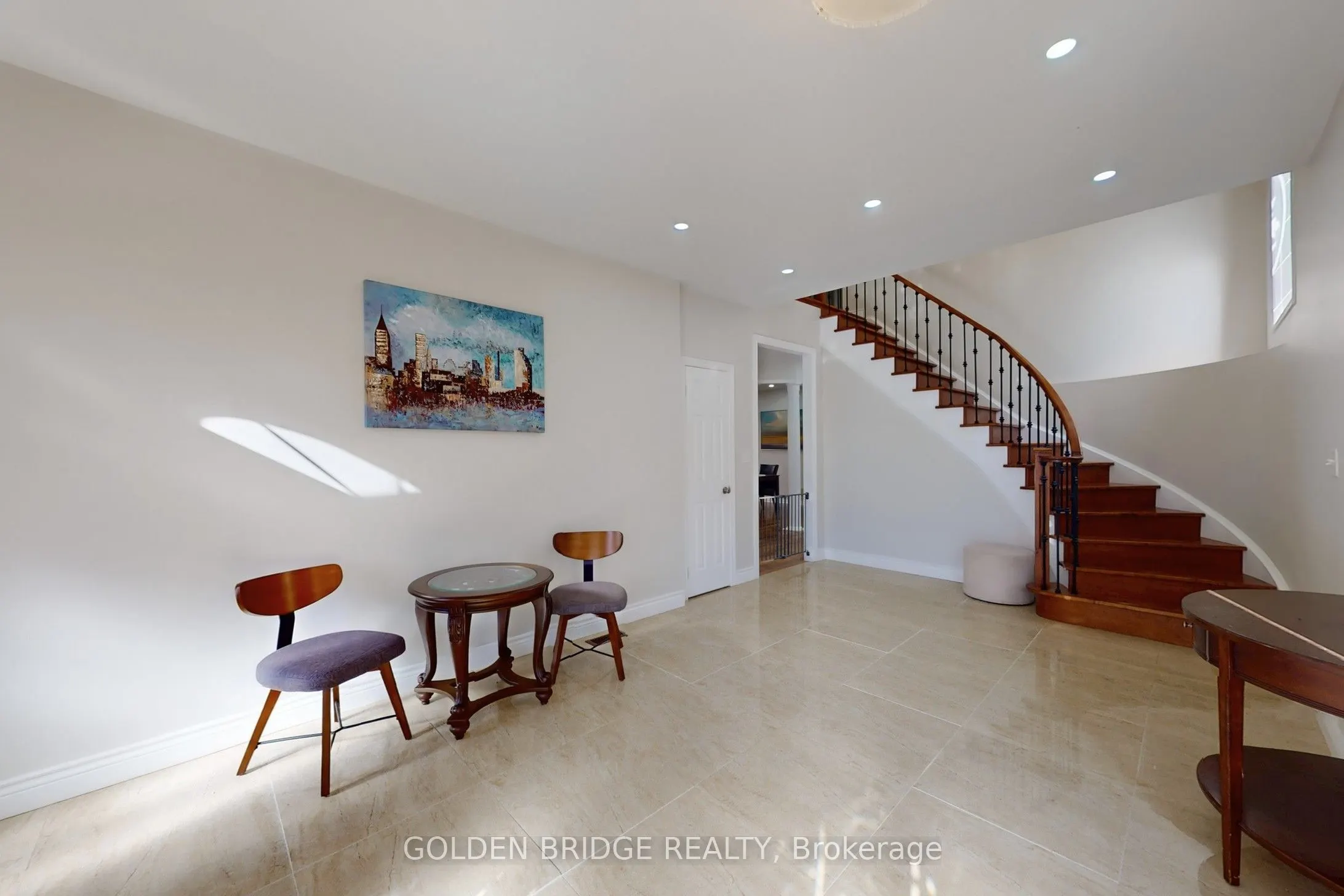 158 Worthington Avenue