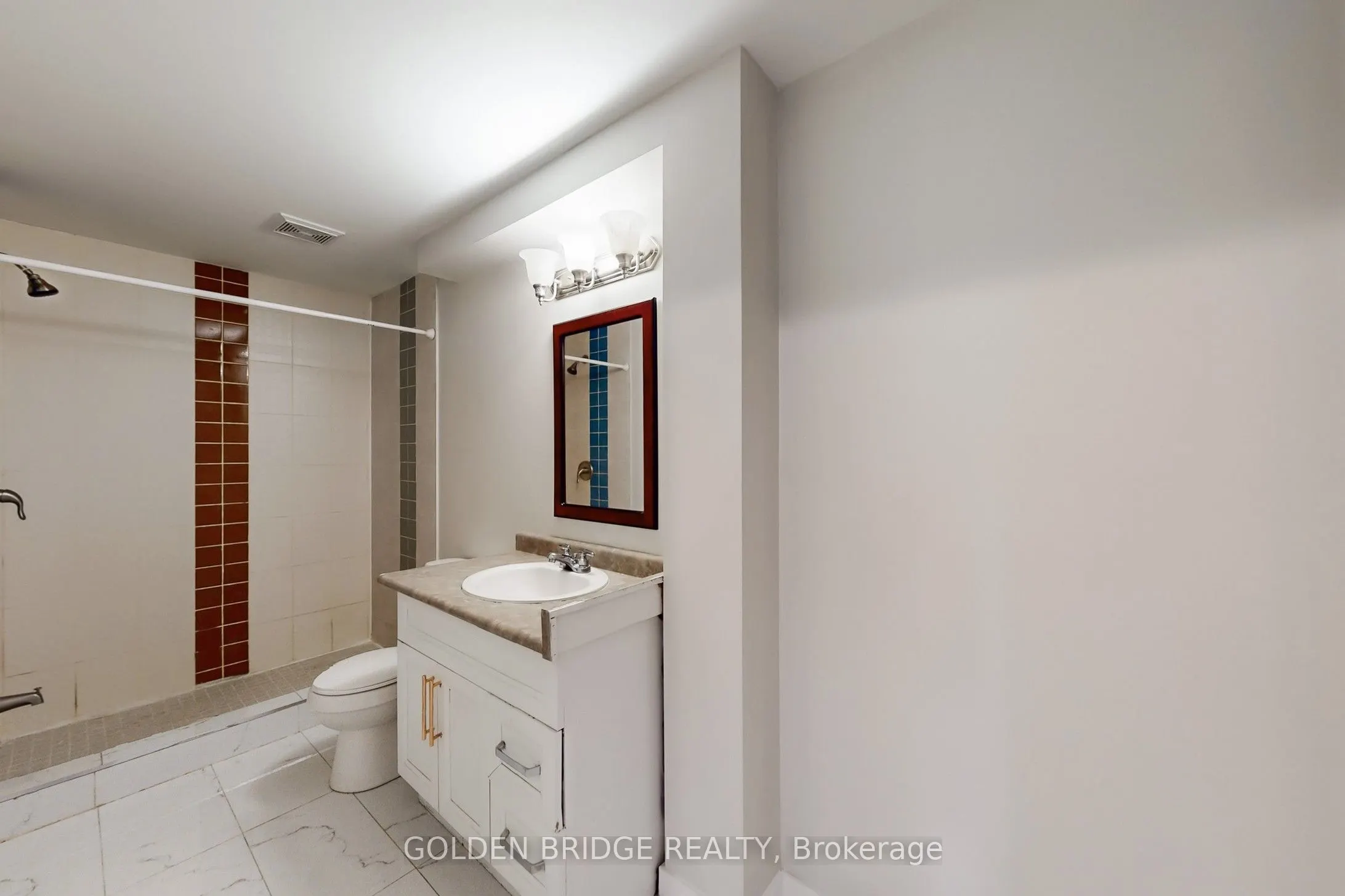 158 Worthington Avenue