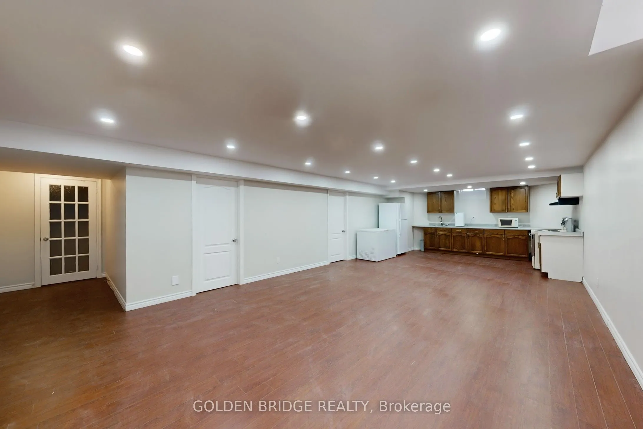 158 Worthington Avenue