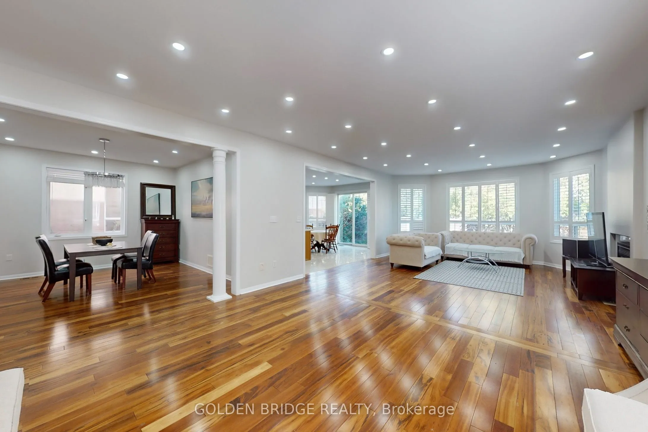 158 Worthington Avenue