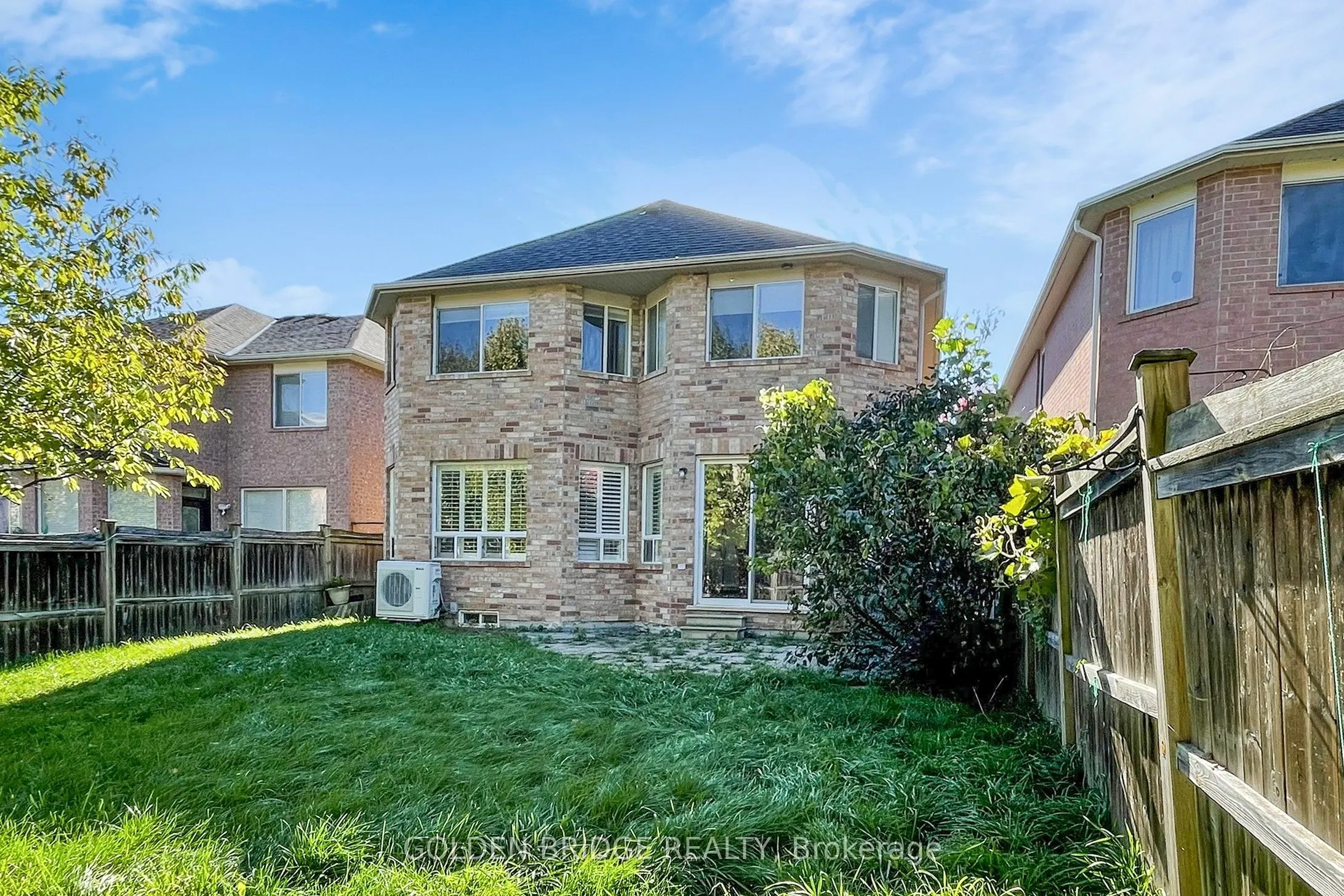 158 Worthington Avenue
