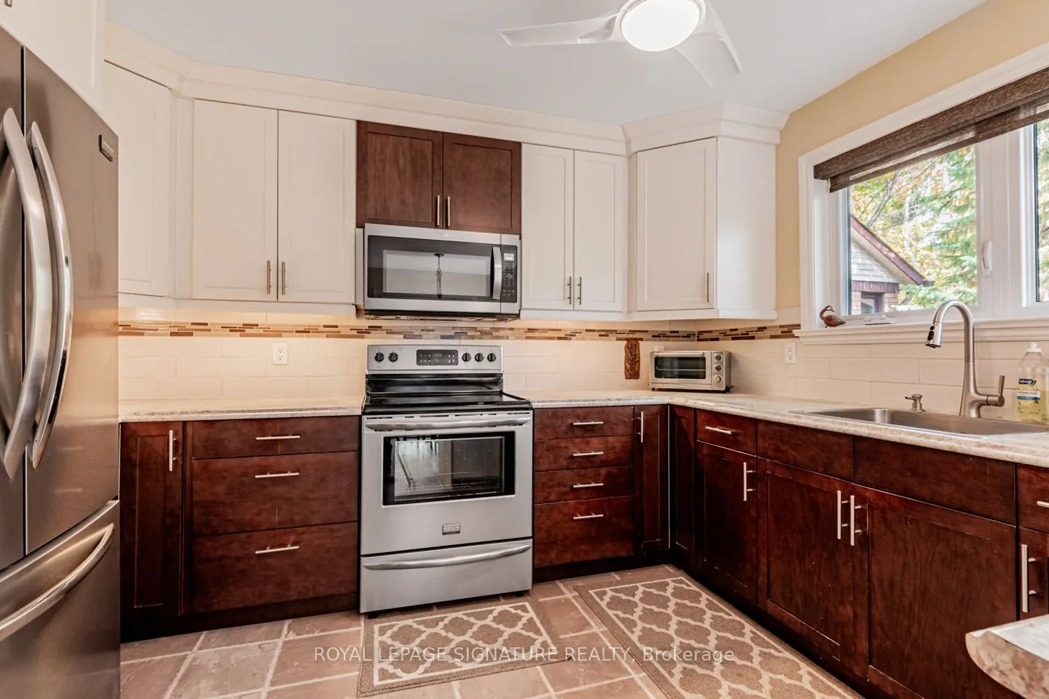 25 Riverview Road, #18