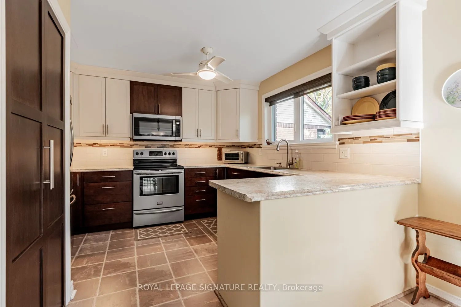25 Riverview Road, #18