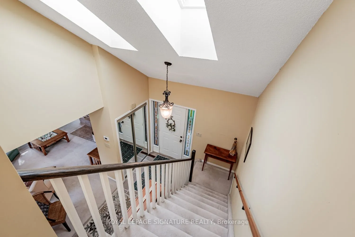 25 Riverview Road, #18