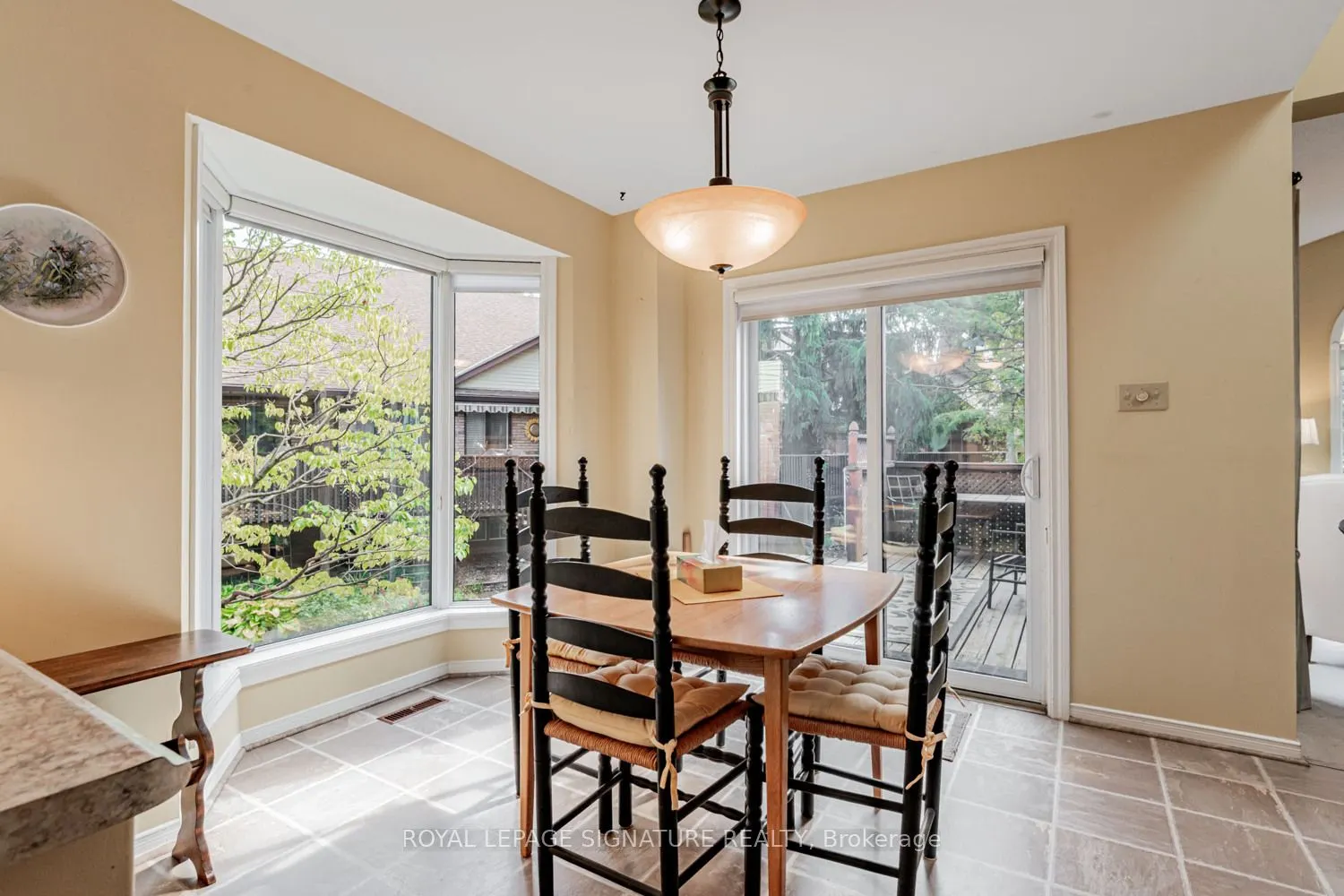 25 Riverview Road, #18