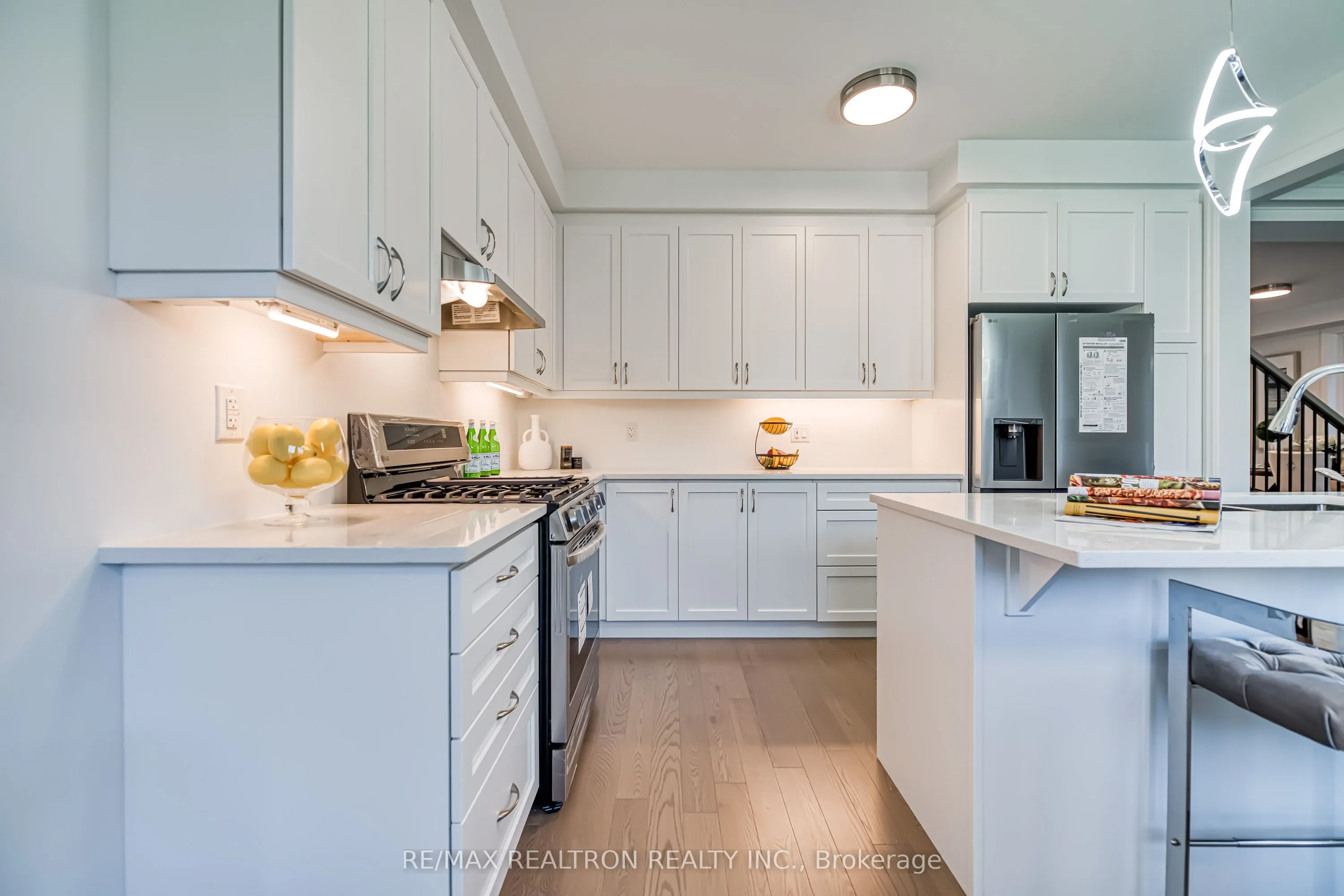 63 Greenridge Crescent