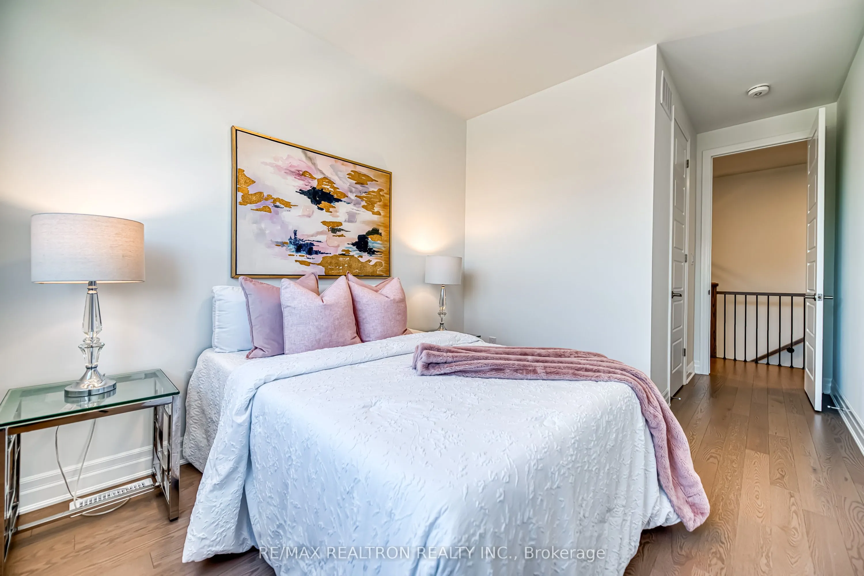 63 Greenridge Crescent