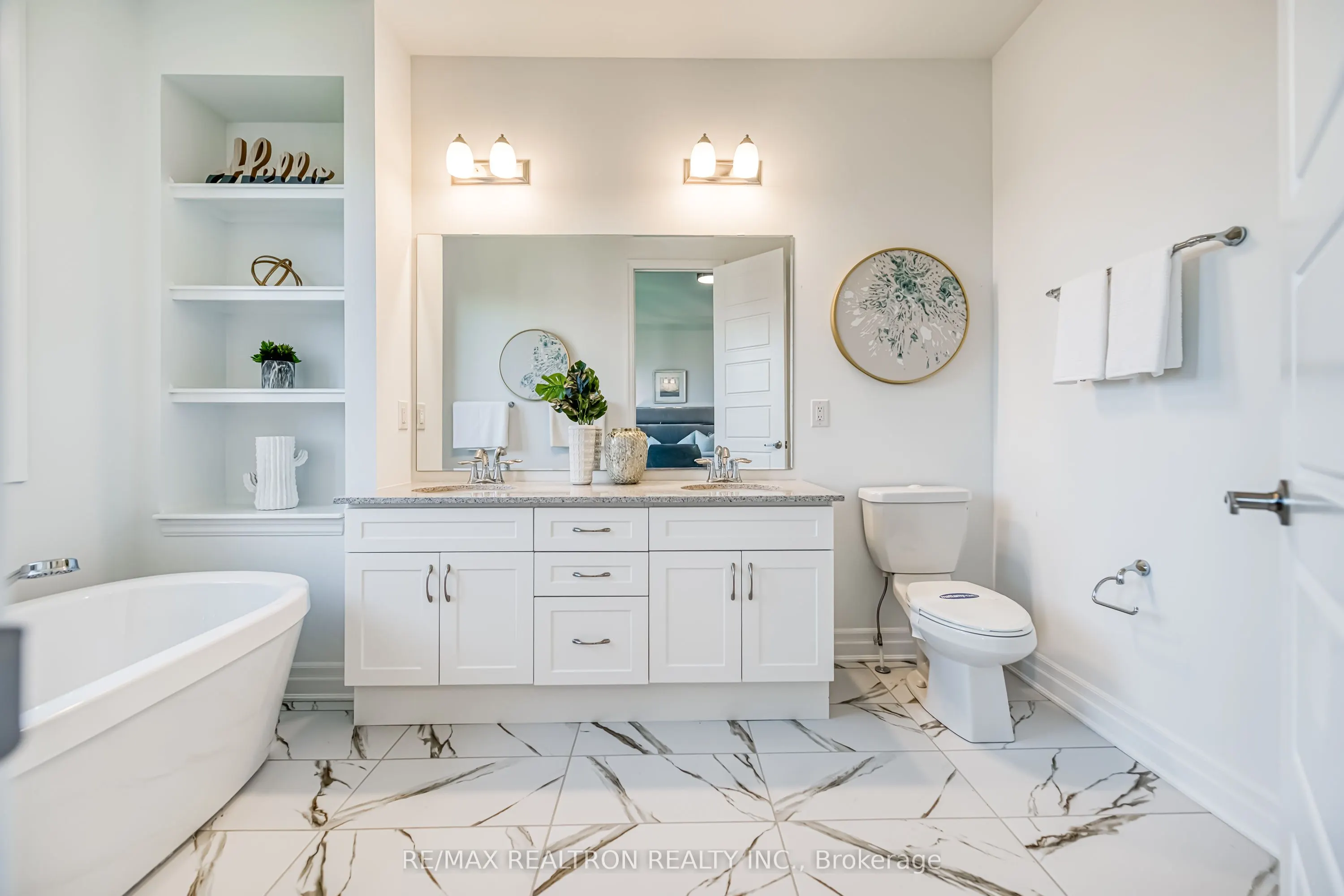 63 Greenridge Crescent