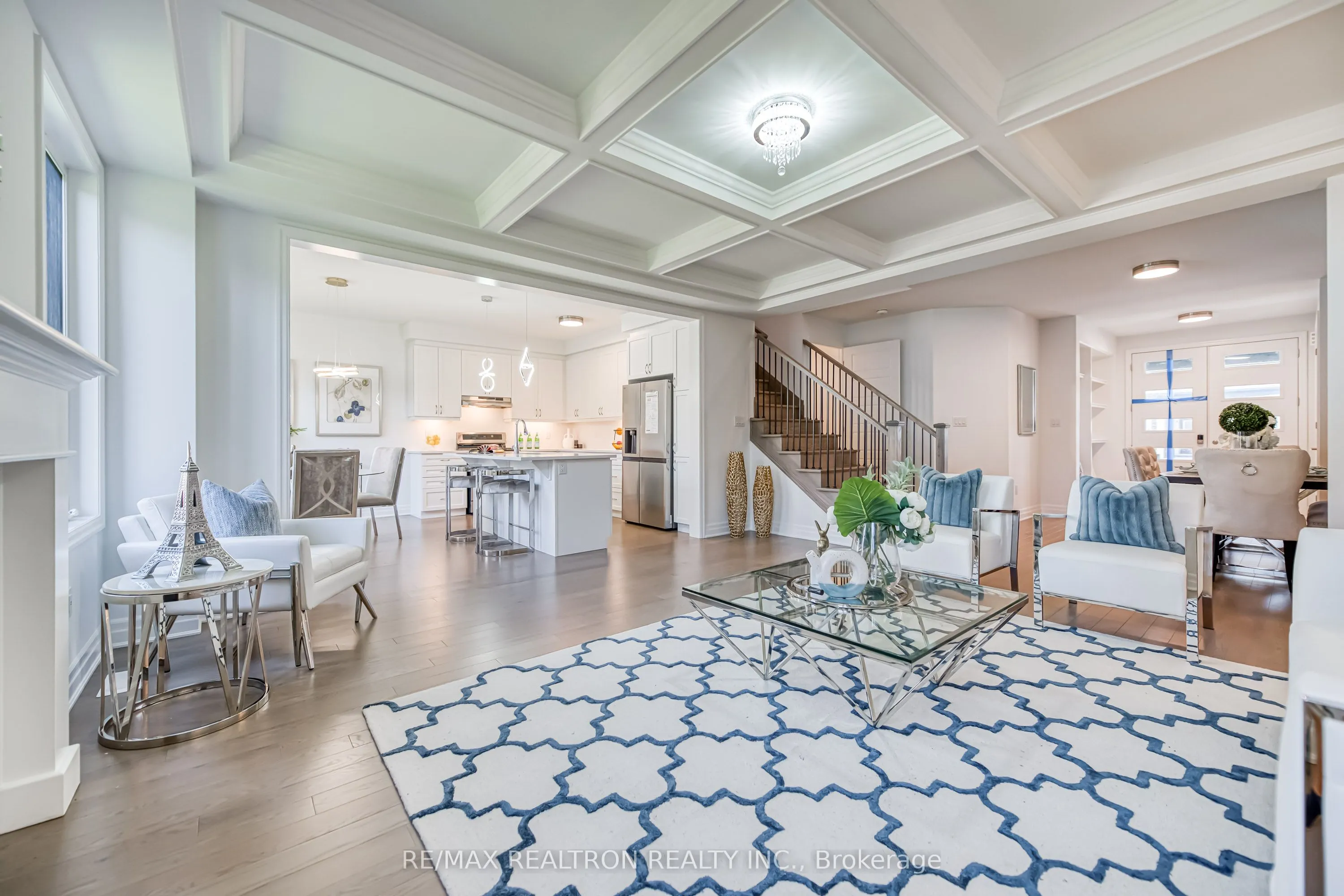 63 Greenridge Crescent