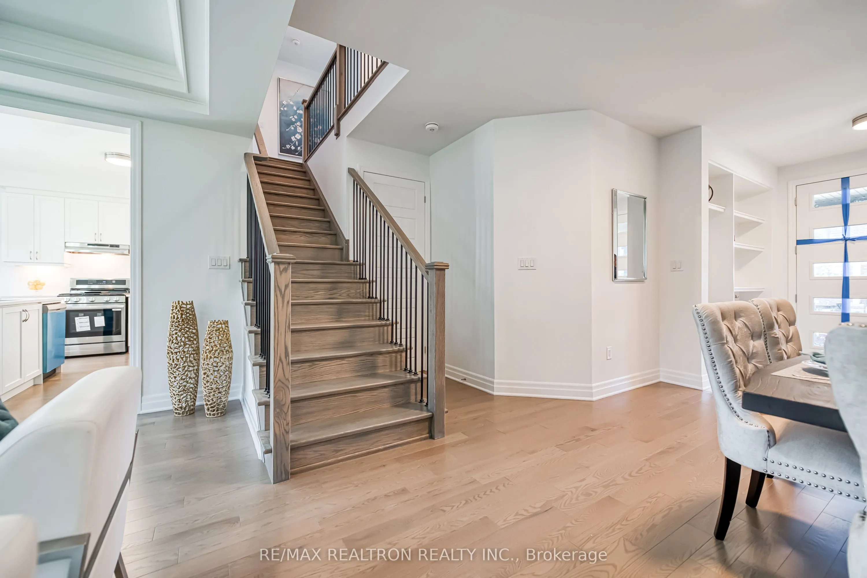 63 Greenridge Crescent