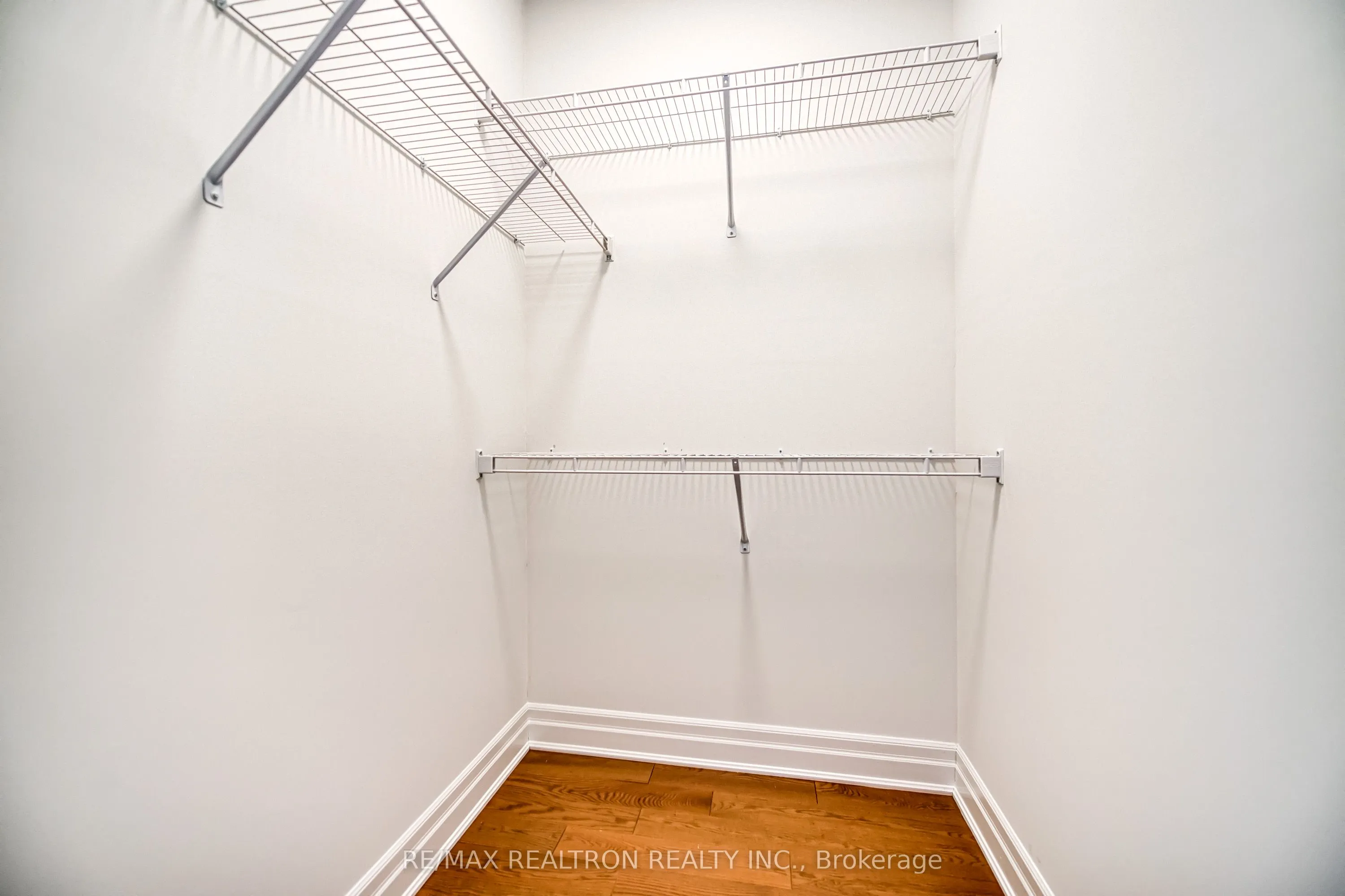 63 Greenridge Crescent