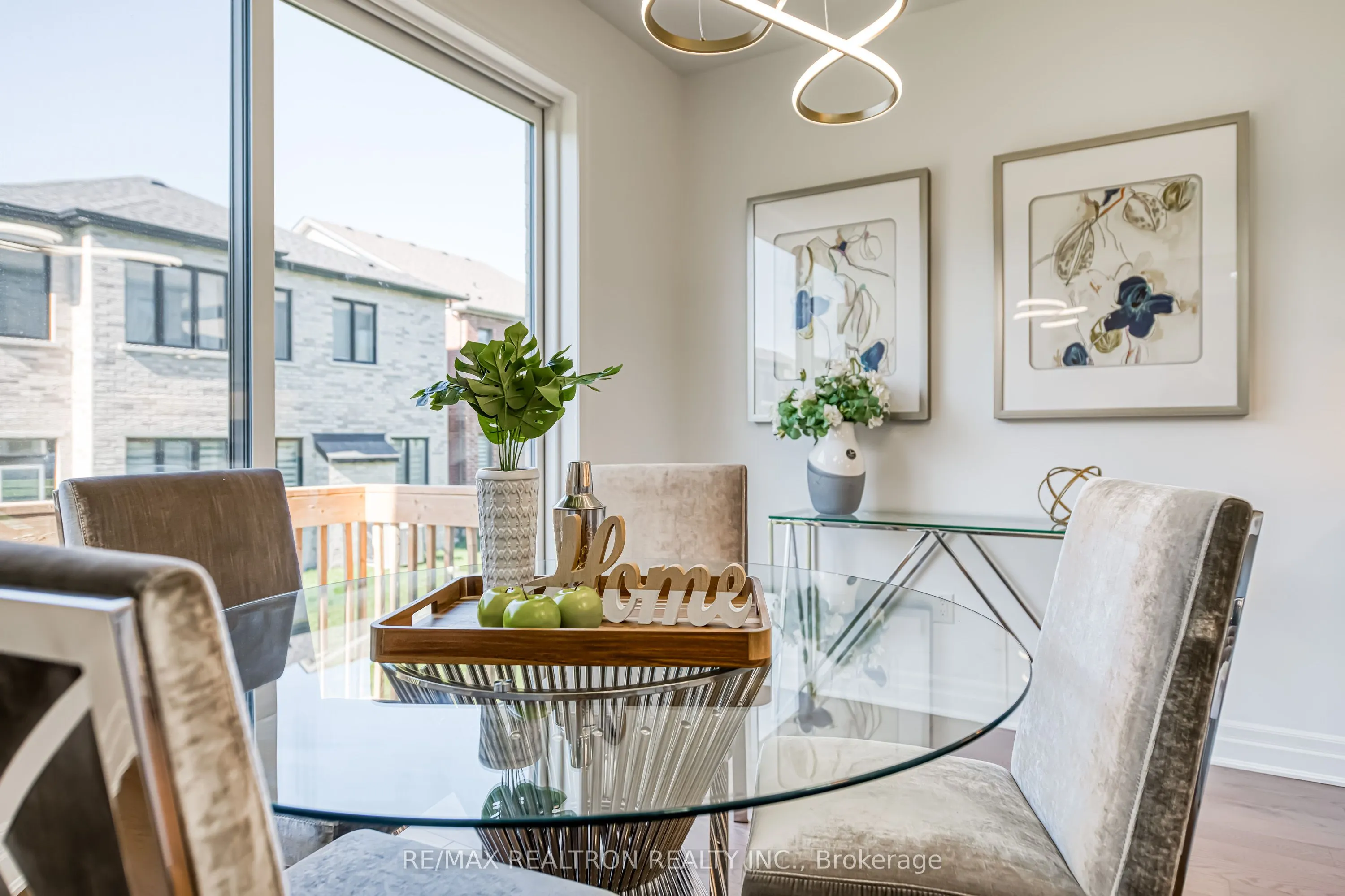 63 Greenridge Crescent