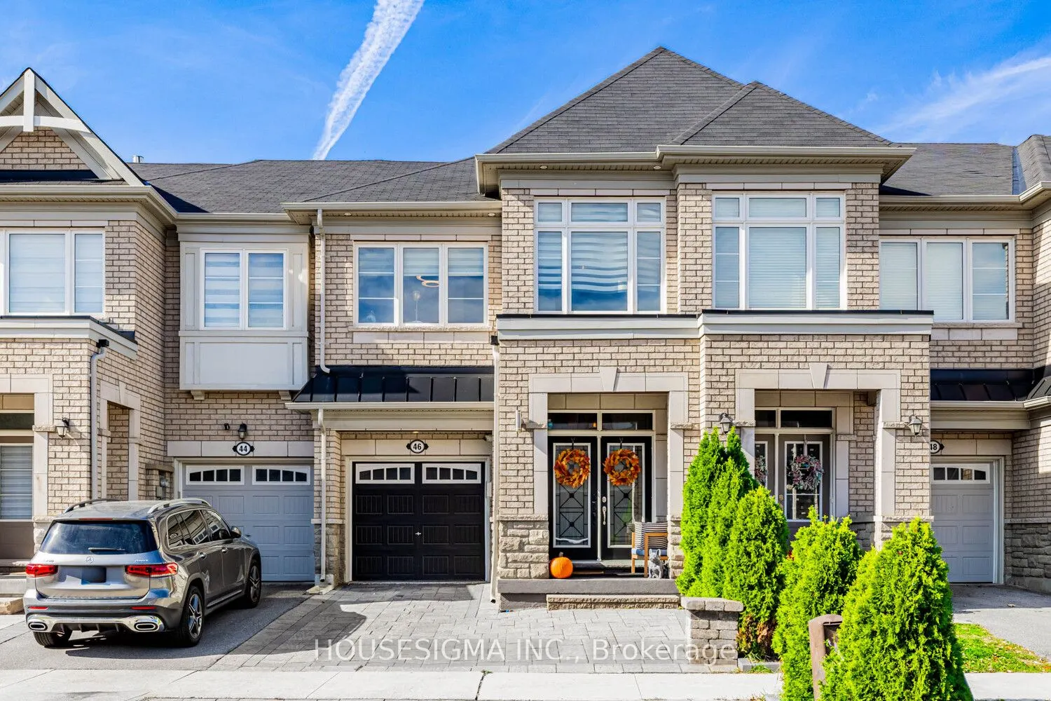 46 Vedette Way