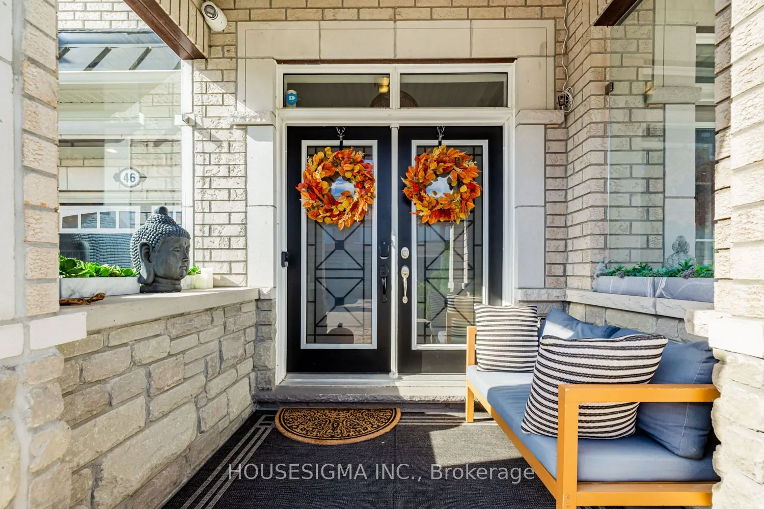 46 Vedette Way