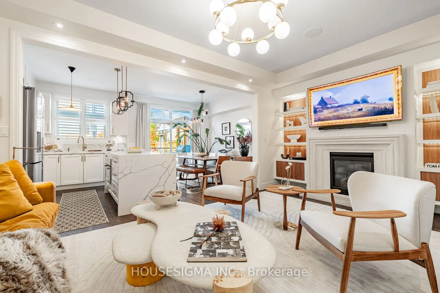 46 Vedette Way