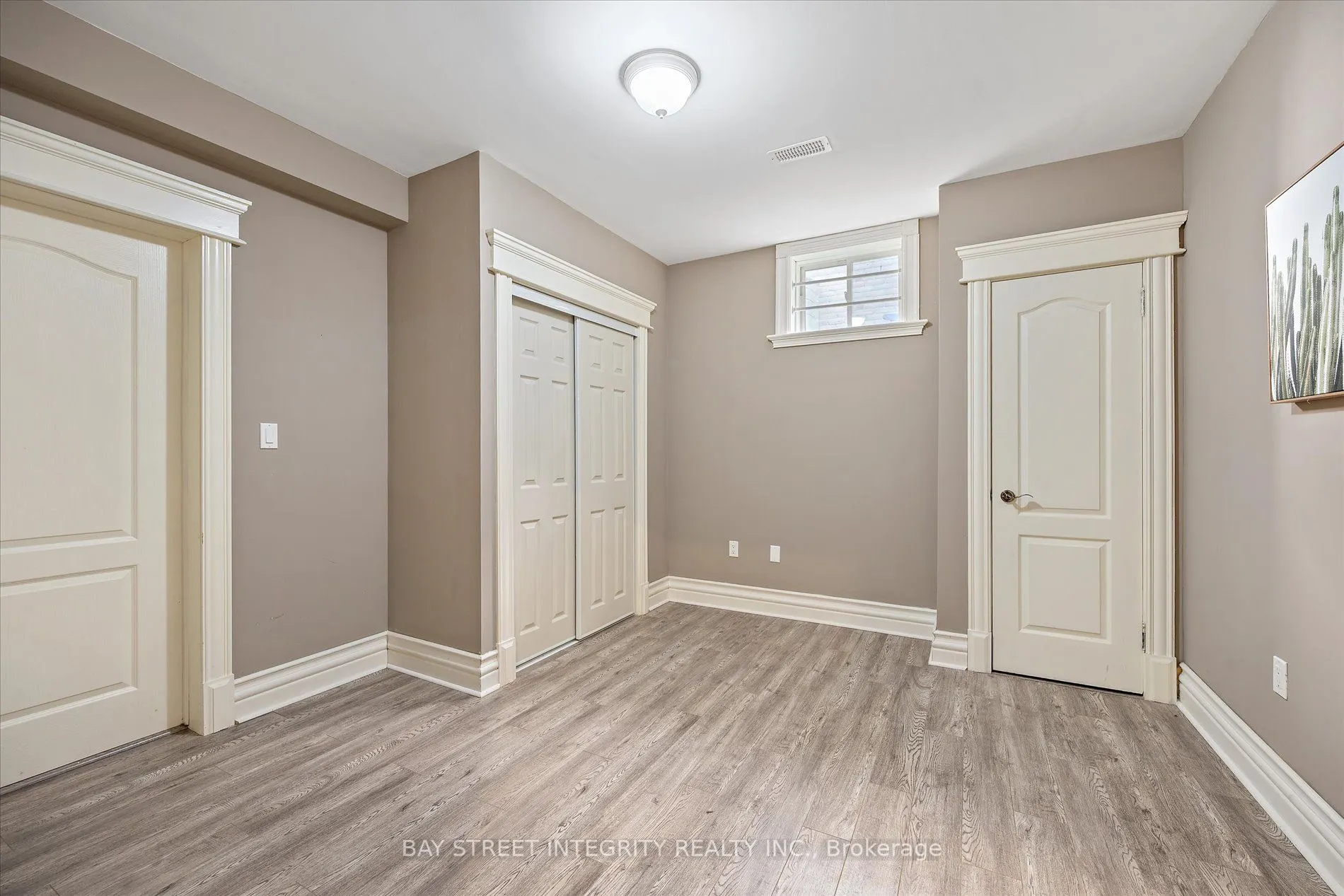 128 Park Crescent