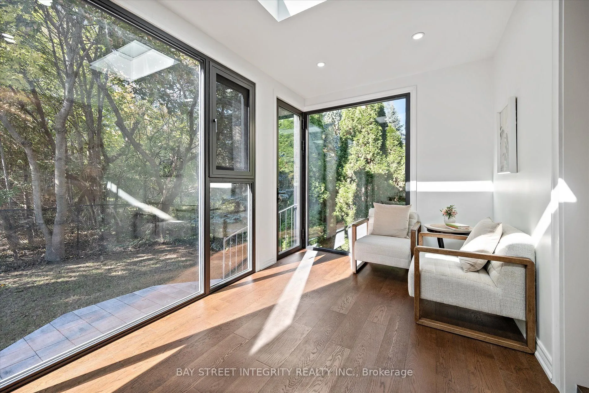 128 Park Crescent