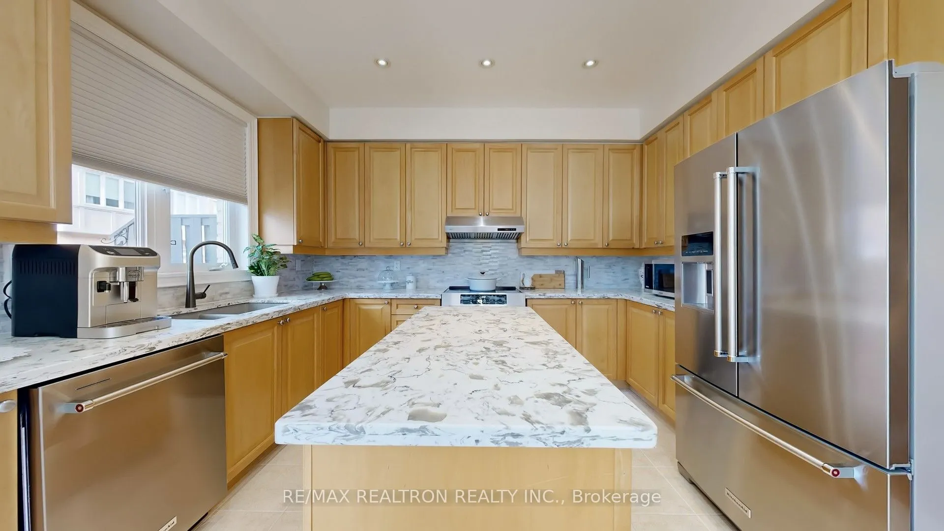 85 Vittorio De Luca Drive