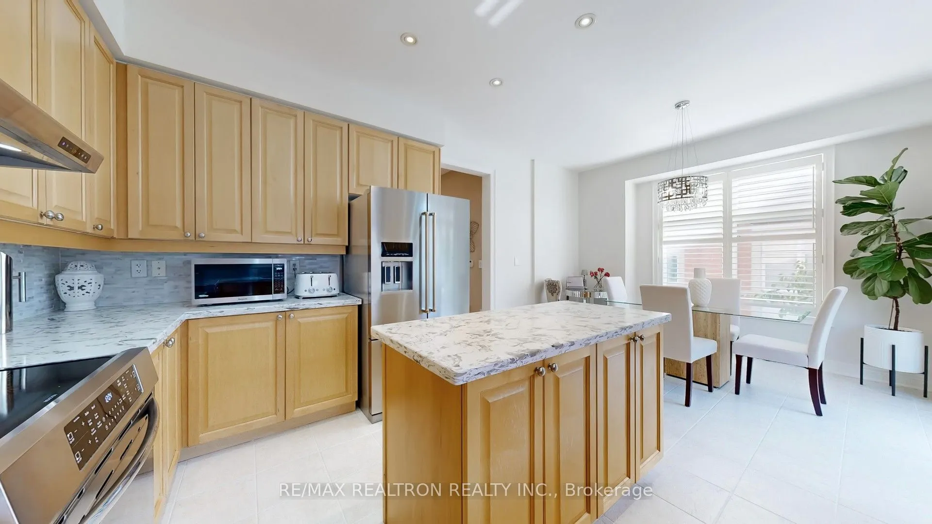 85 Vittorio De Luca Drive