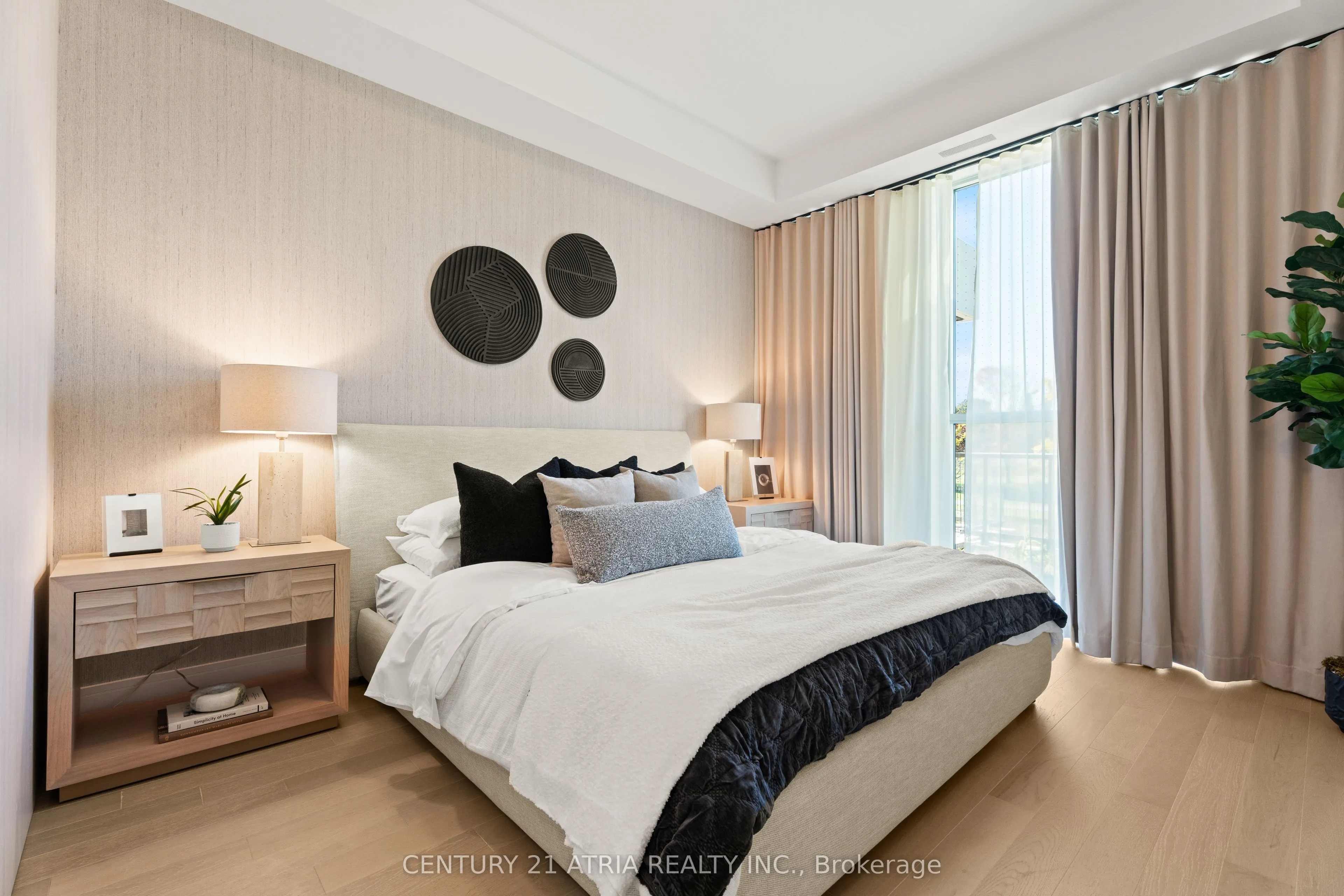 399 Royal Orchard Boulevard, #103