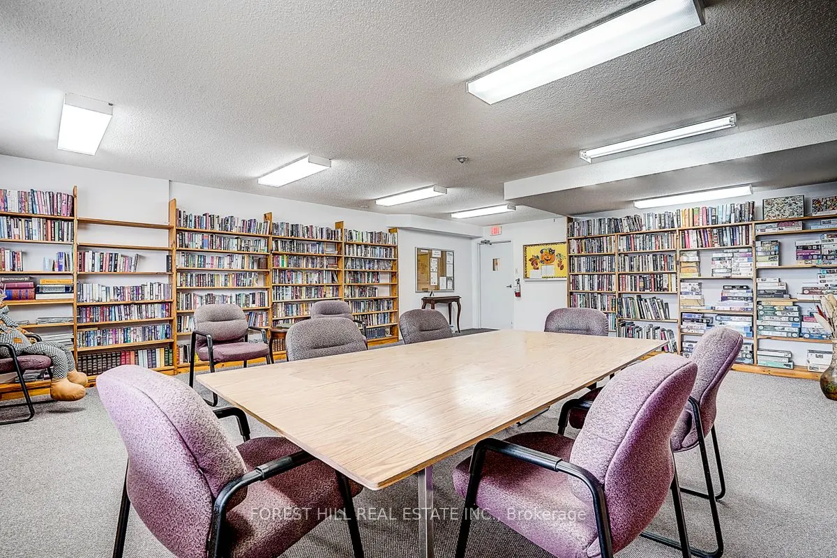 40 William Roe Boulevard, #706