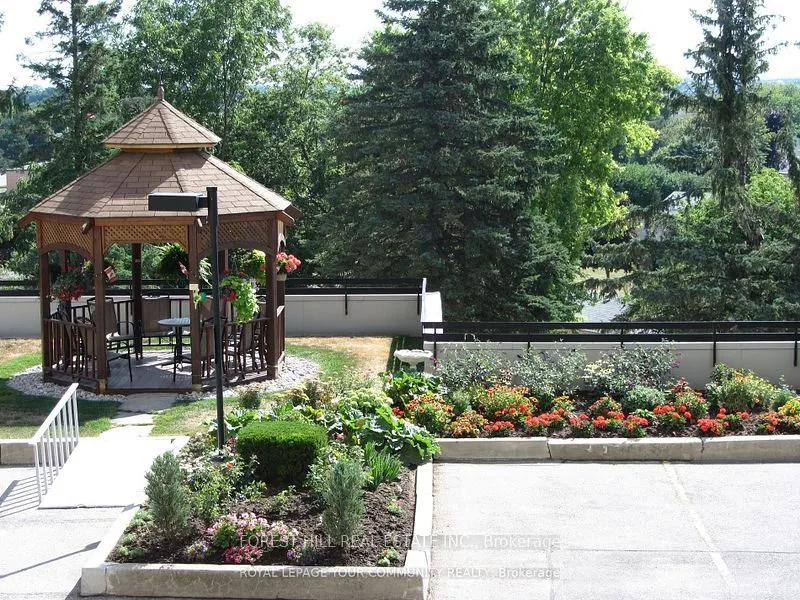 40 William Roe Boulevard, #706