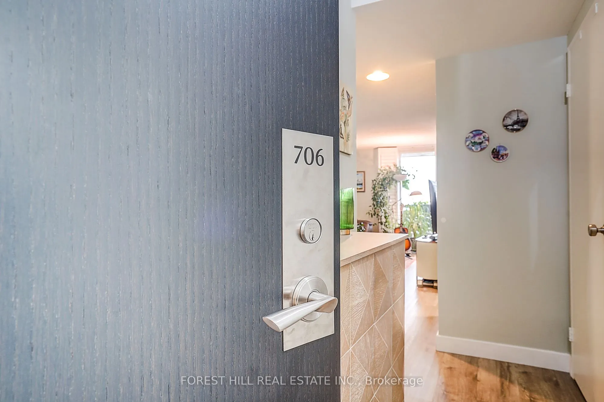 40 William Roe Boulevard, #706
