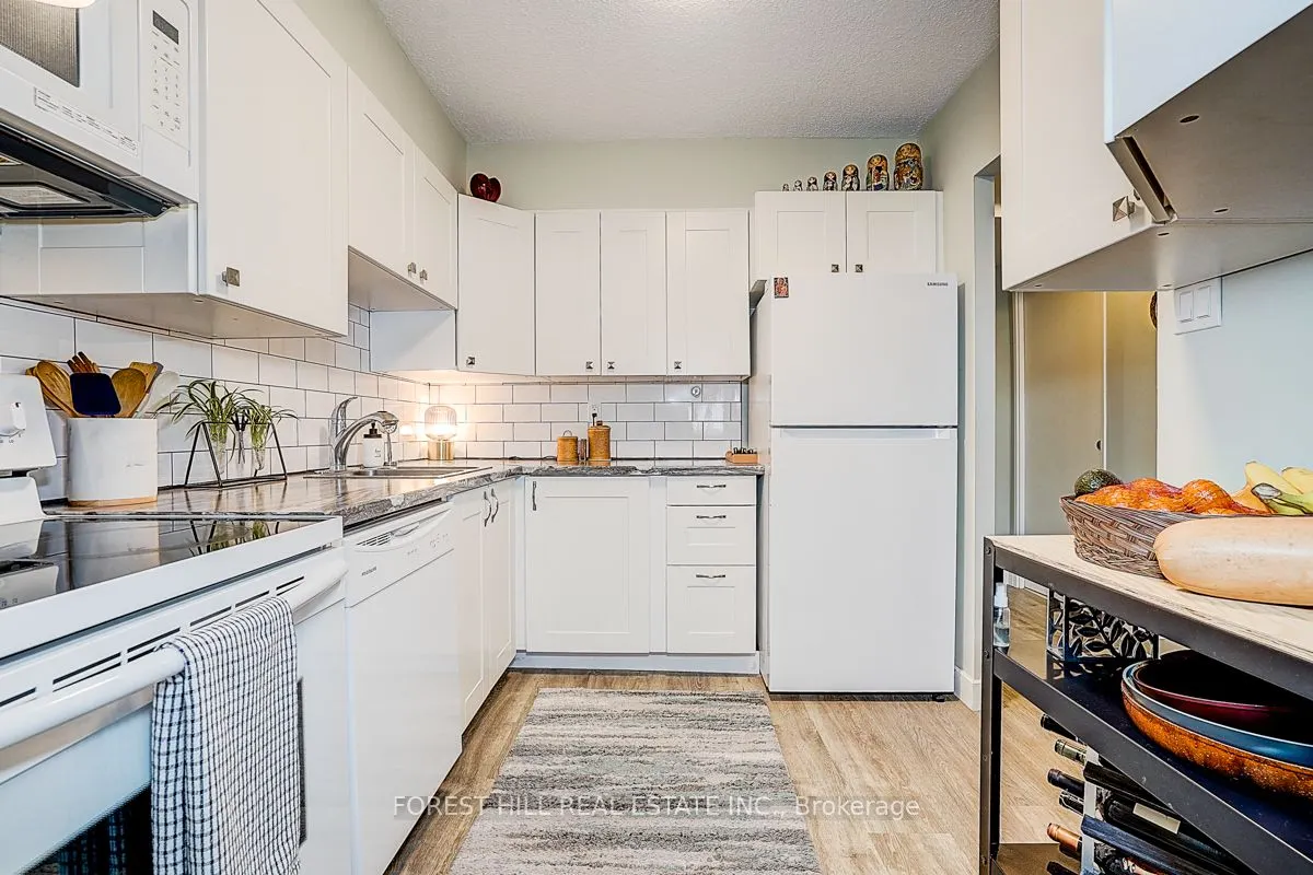 40 William Roe Boulevard, #706