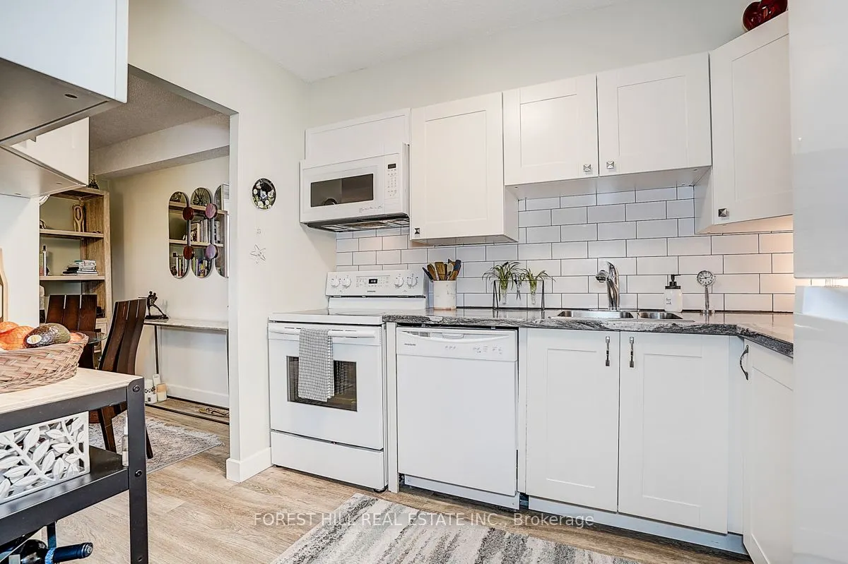 40 William Roe Boulevard, #706