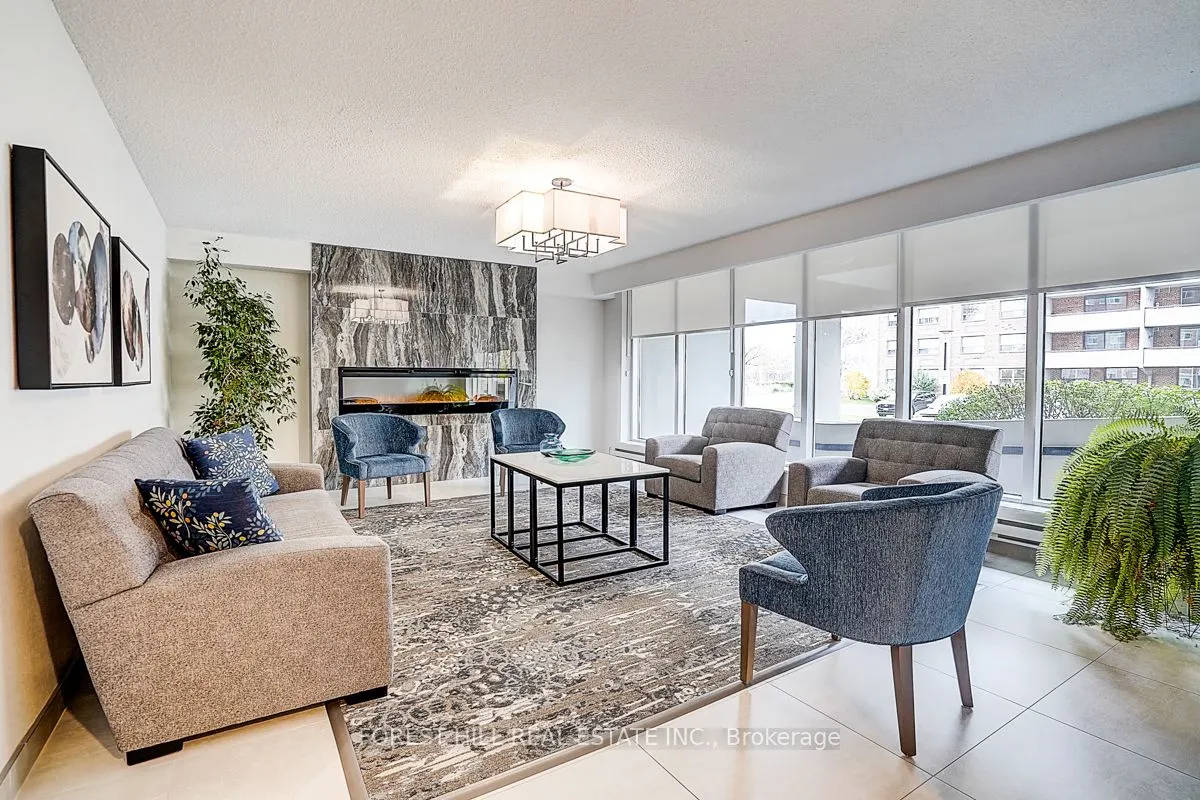 40 William Roe Boulevard, #706