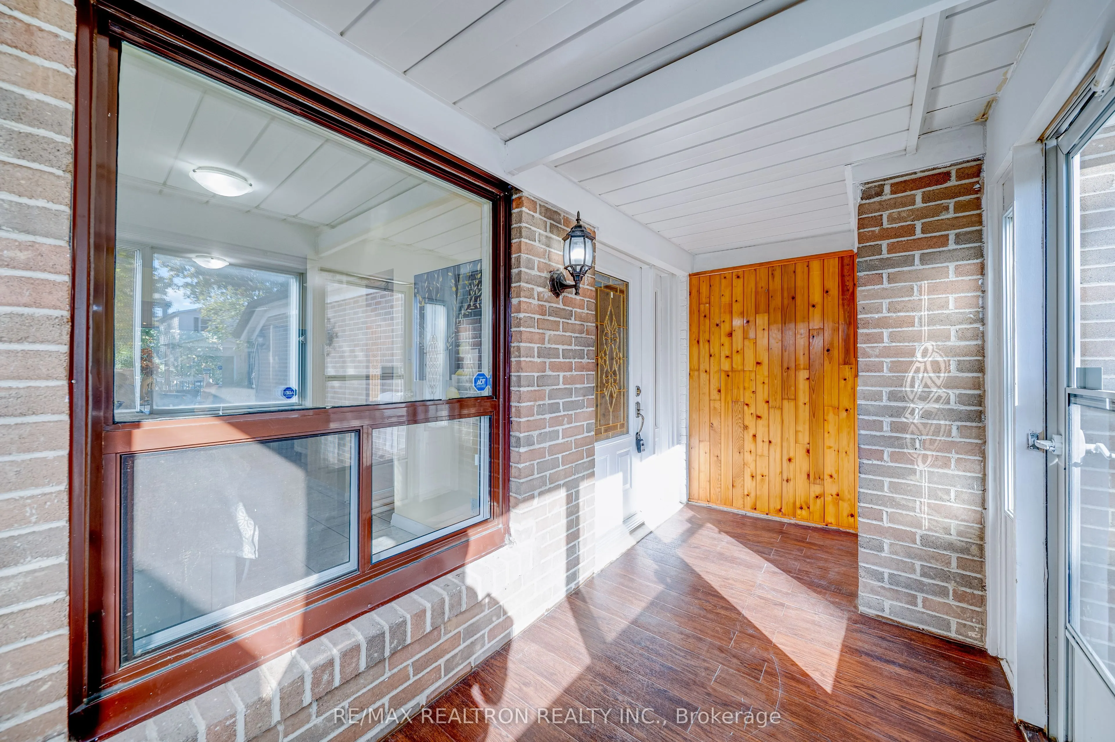 699 Jackson Court