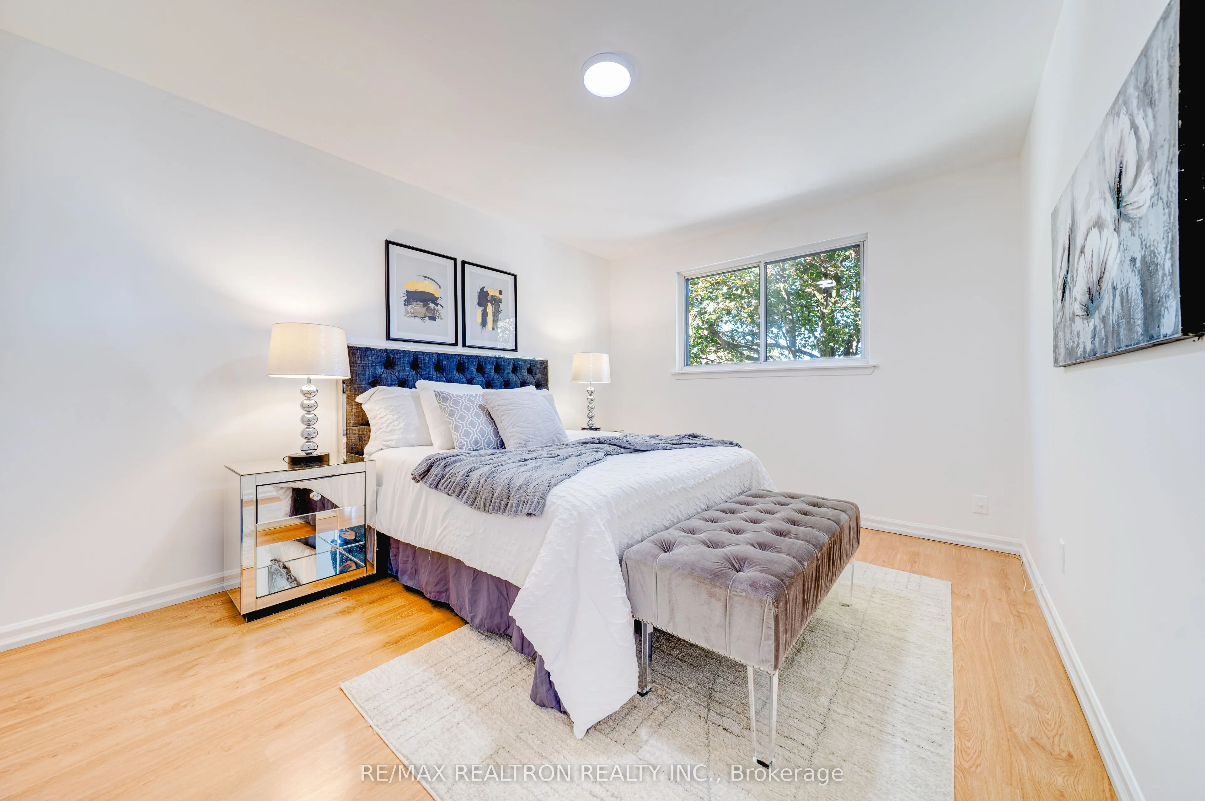 699 Jackson Court