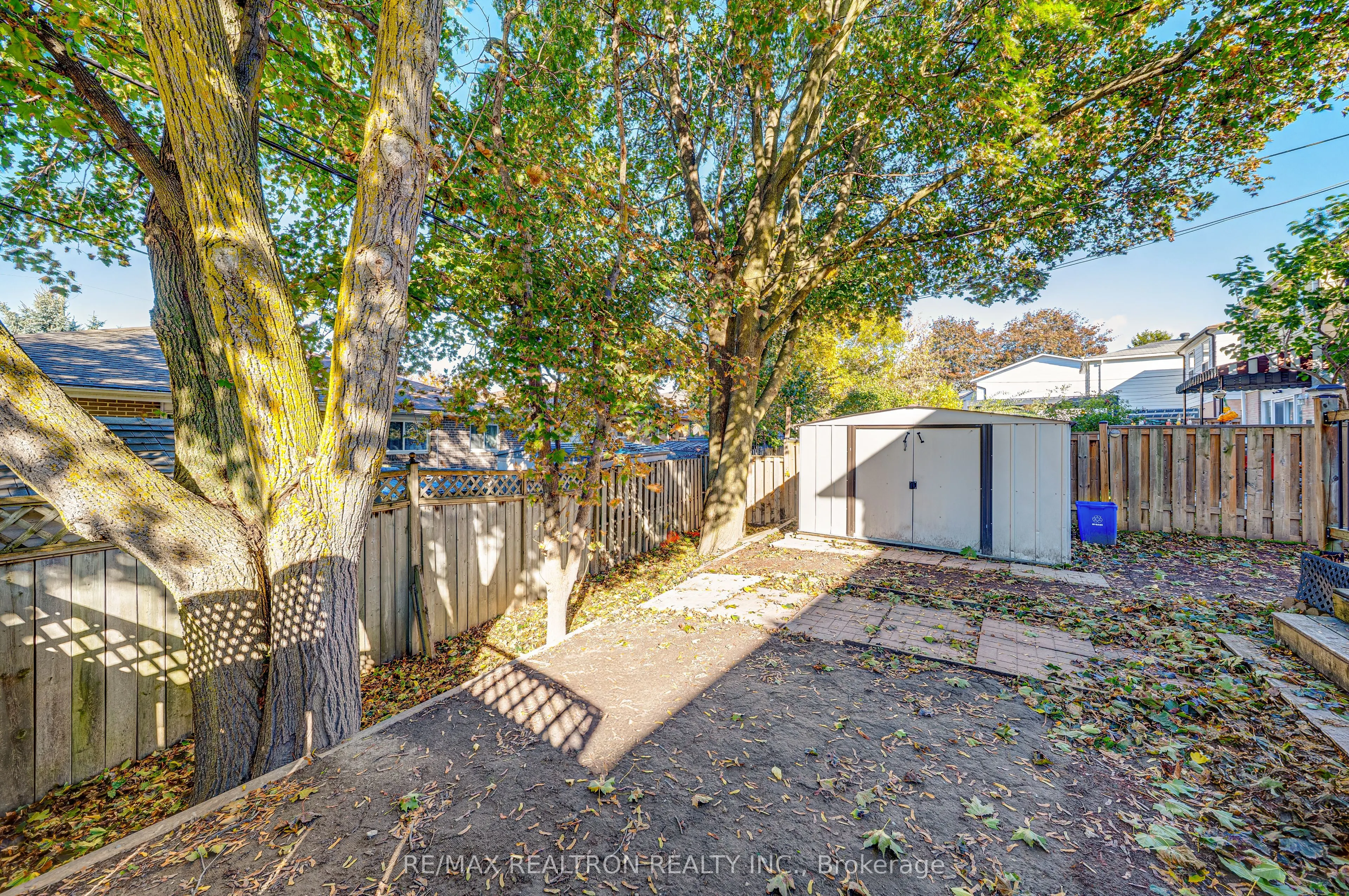 699 Jackson Court