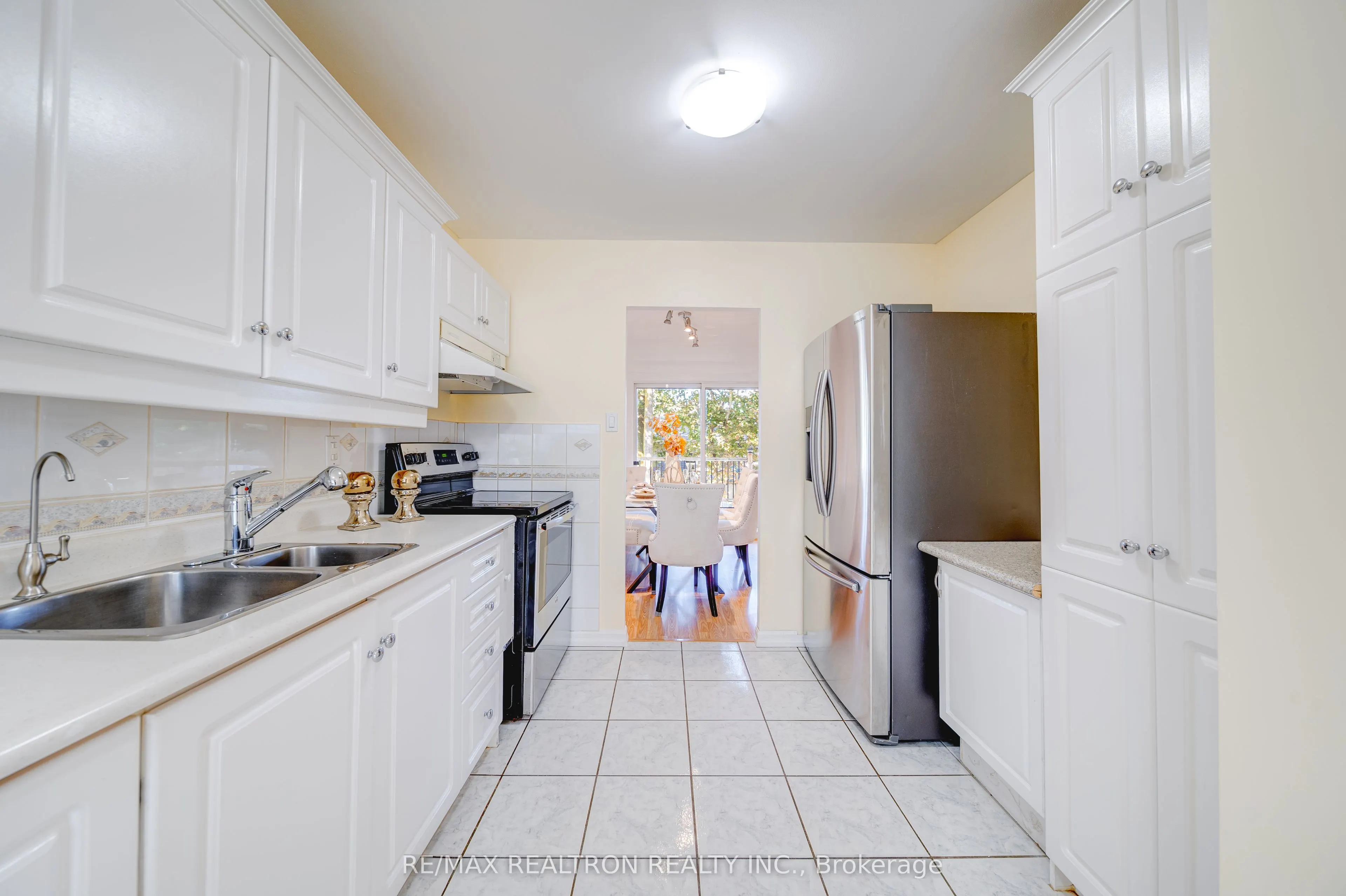 699 Jackson Court