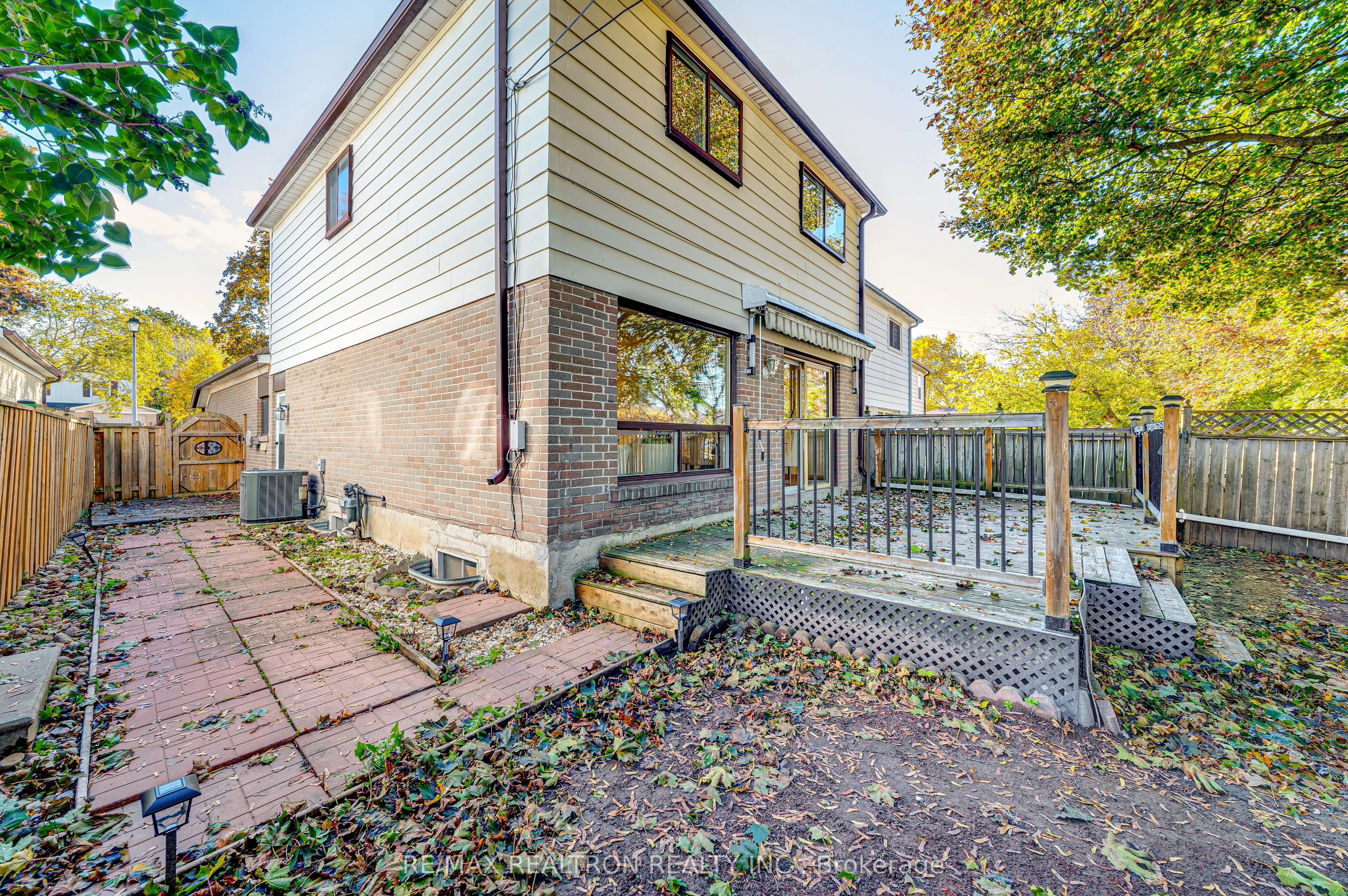 699 Jackson Court