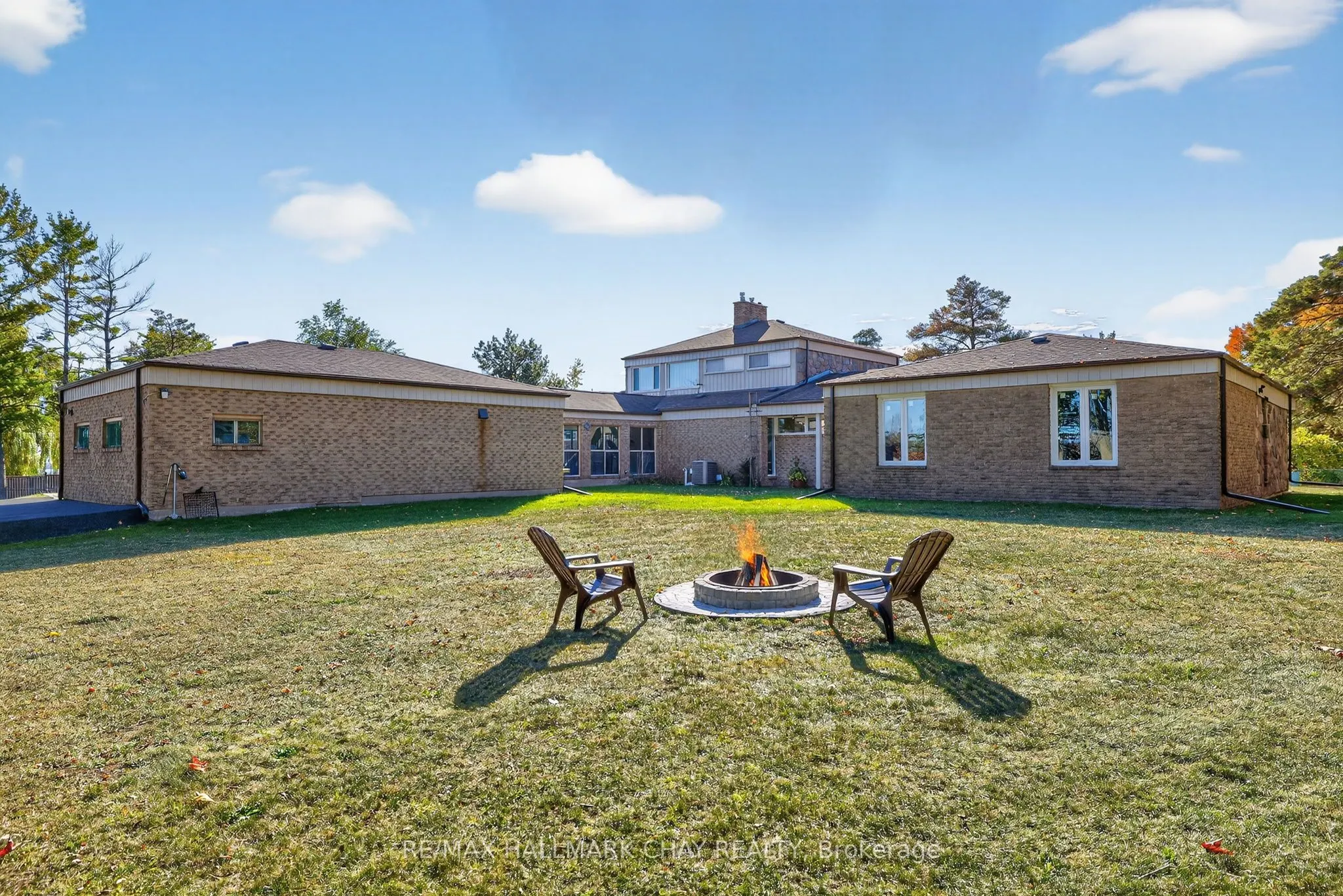 39 Highfield Crescent