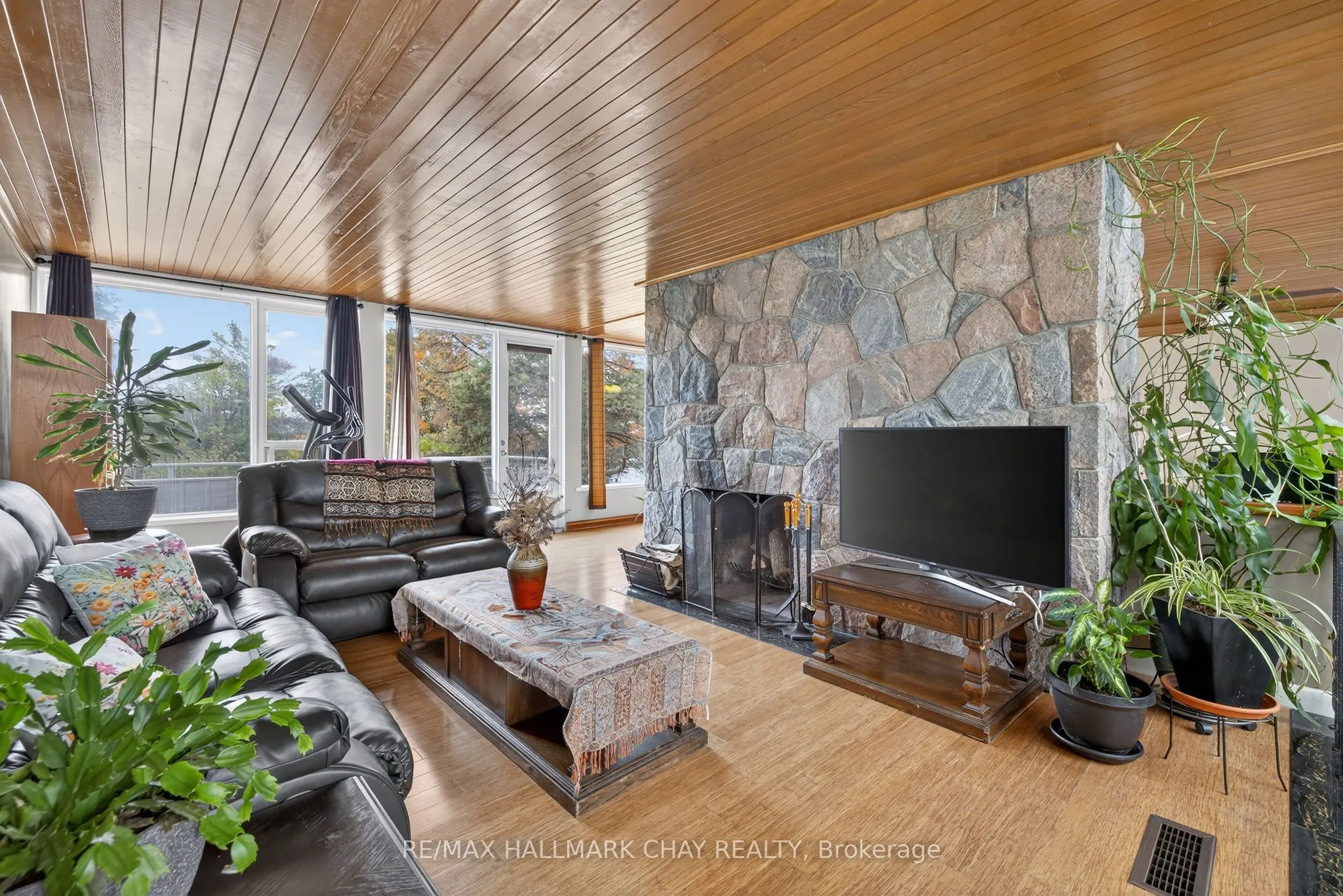 39 Highfield Crescent