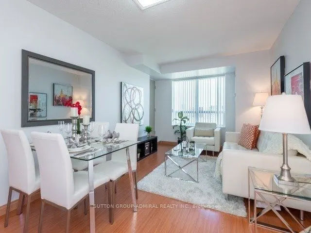 39 Oneida Crescent, #1015