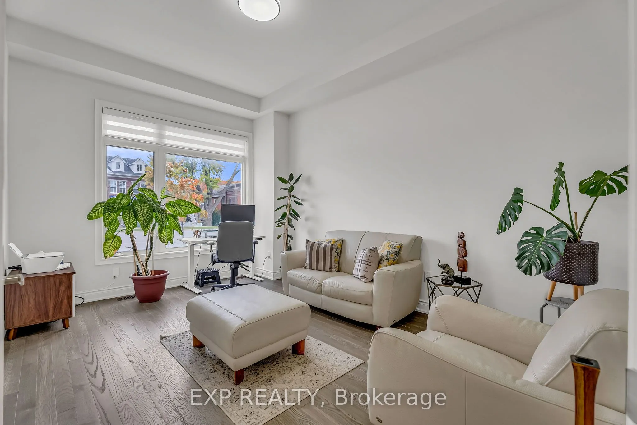 9548 Weston Road
